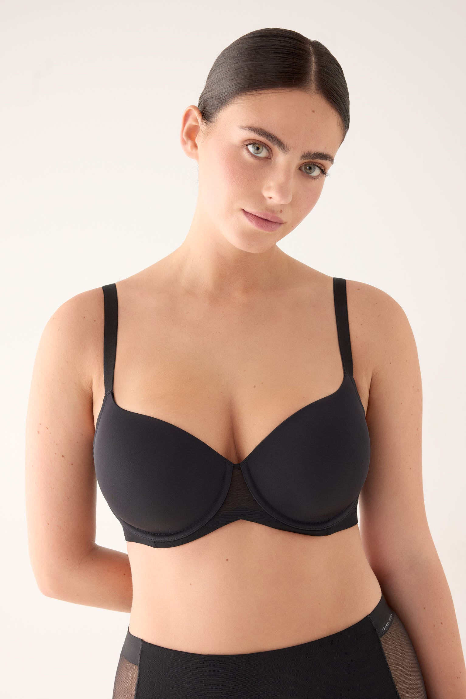 10160-01-nomarks-sujetador-capacidad-con-aro-con-relleno-sol-negro-ysabel-mora