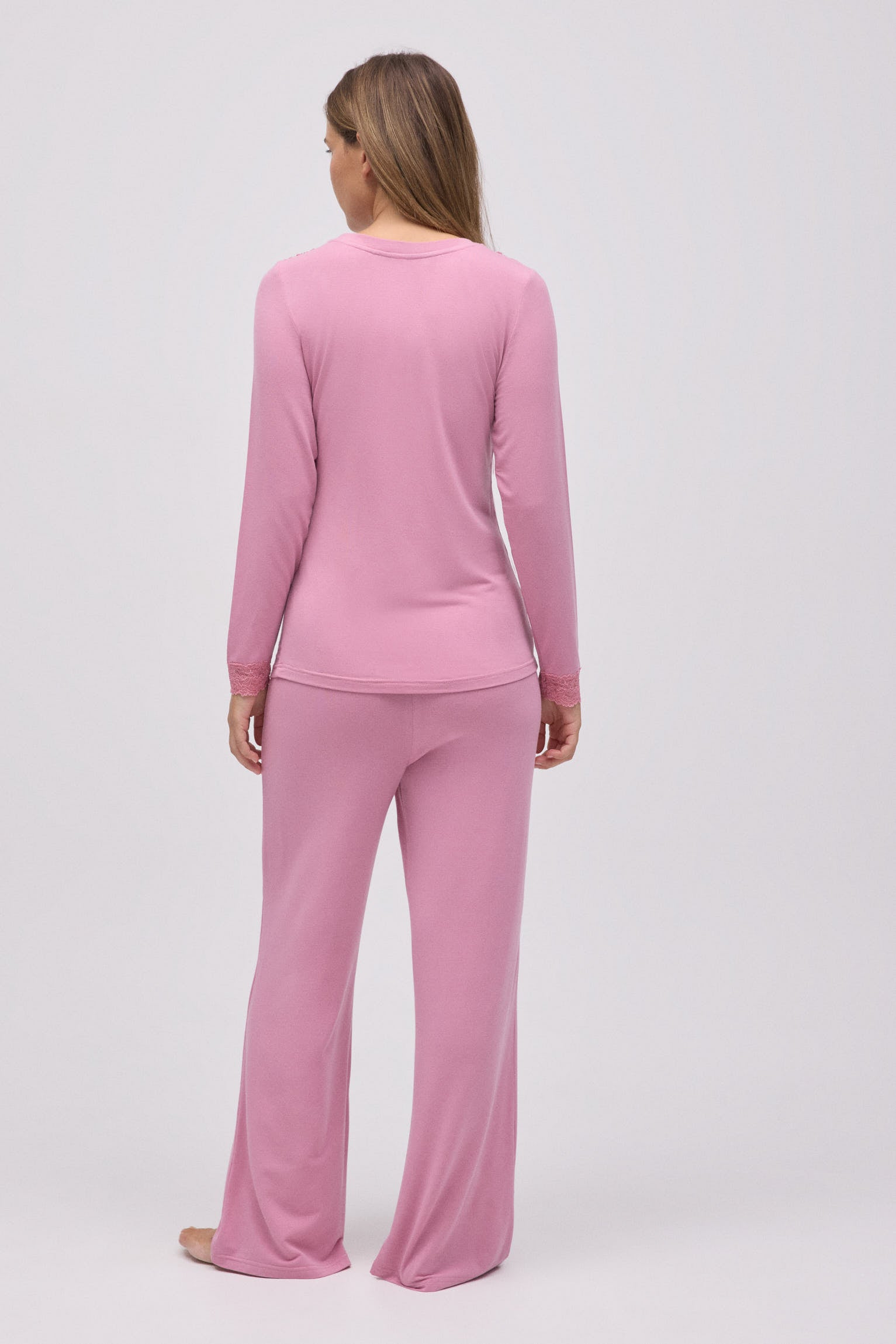 10767-2-pijama-largo-extra-suave-de-modal-ancho-rosa