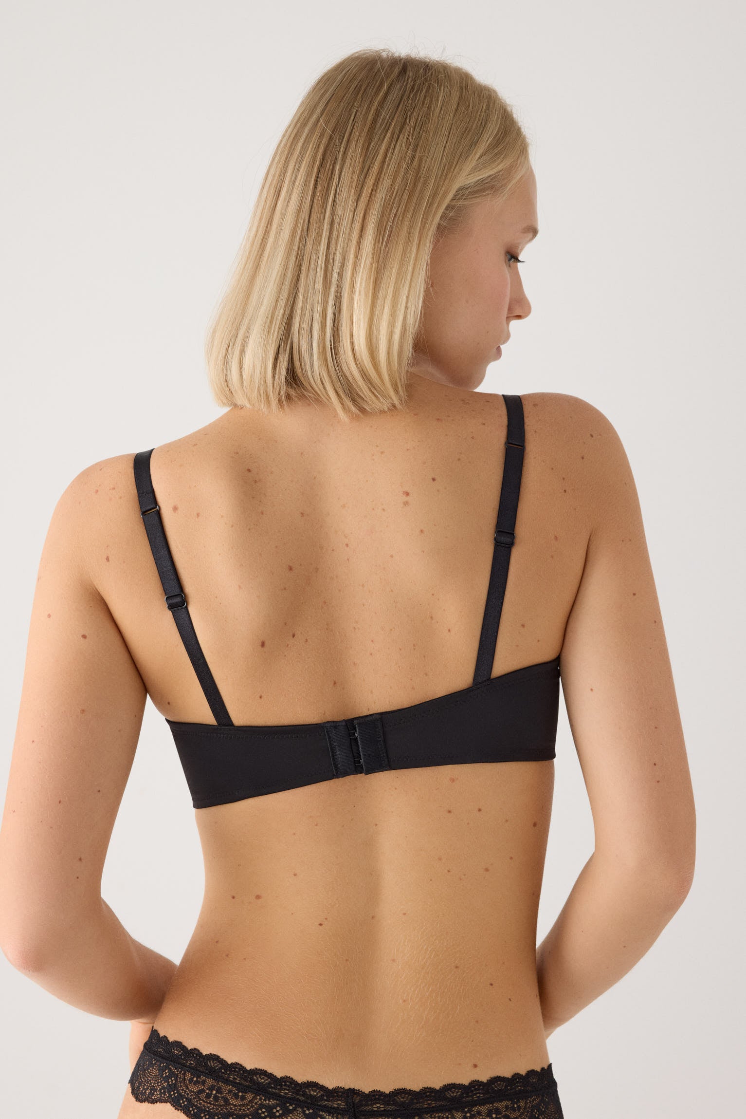 Soutien balconette preto | Paula Echevarria Limited Edition
