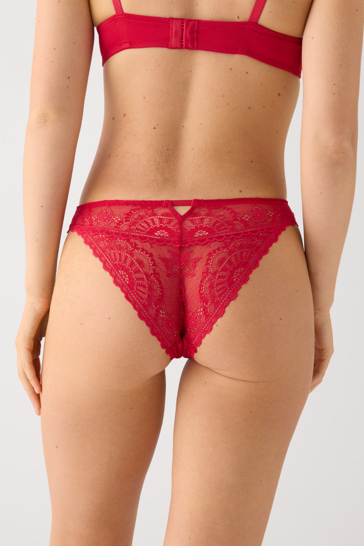 Cueca brasileira renda vermelho