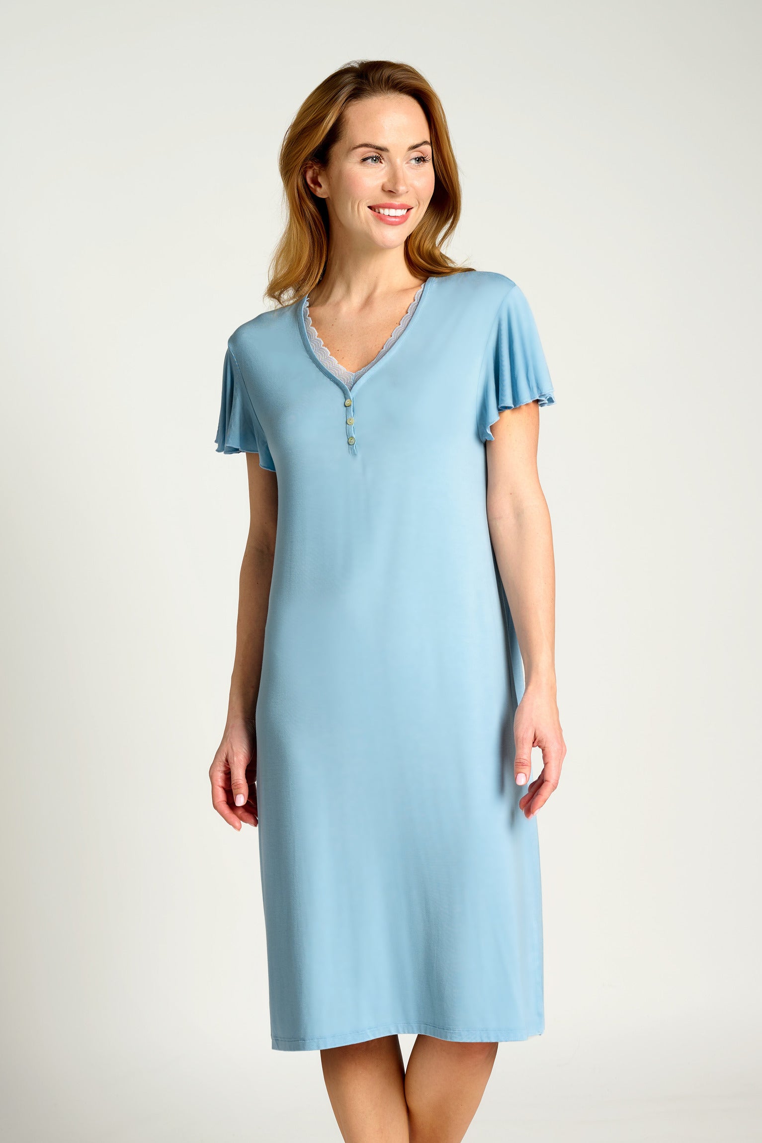 Camisón midi manga corta azul | MUYDEMI - Ysabel Mora