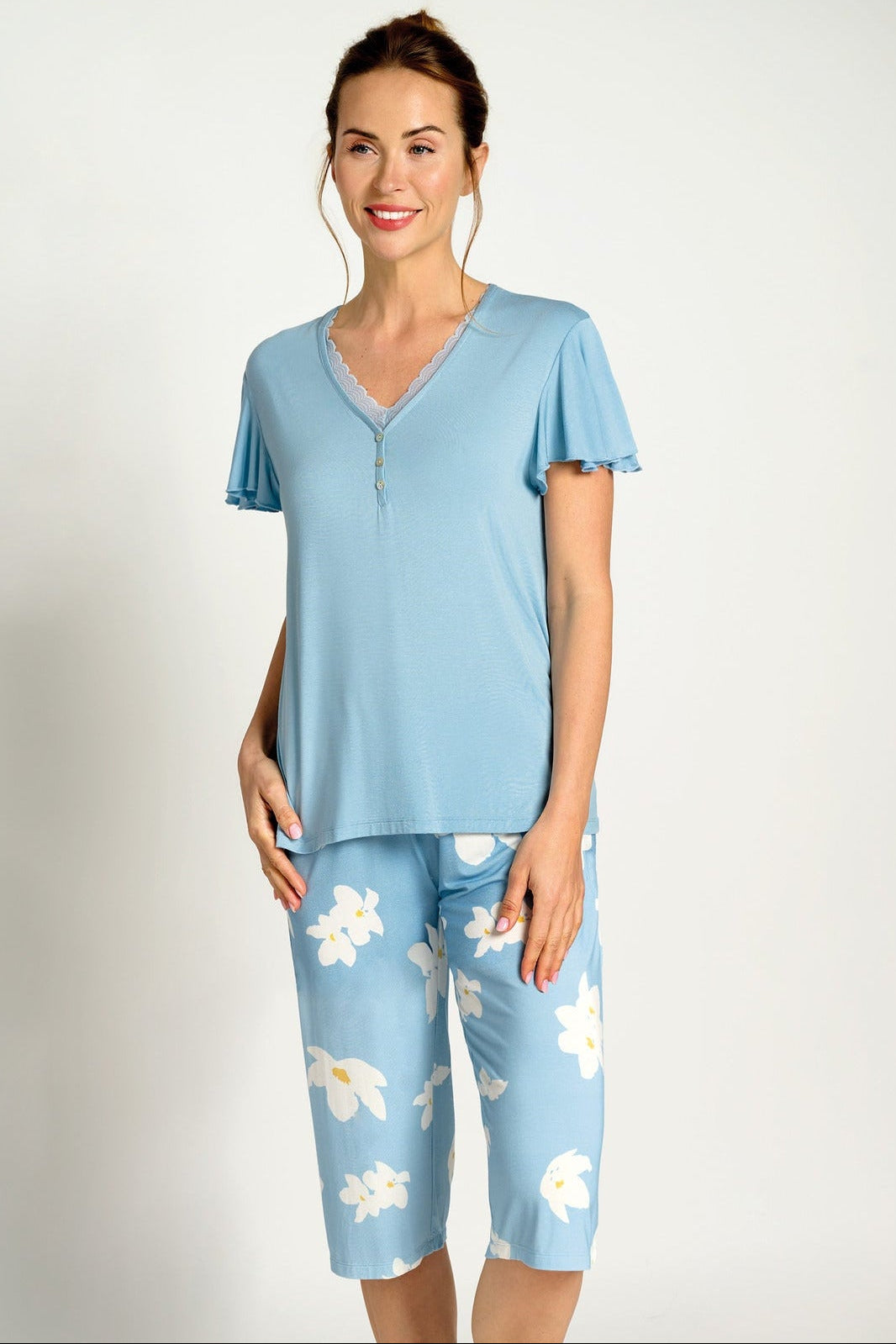 Pijama Capri Feminino com Flores Azuis | MUYDEMI
