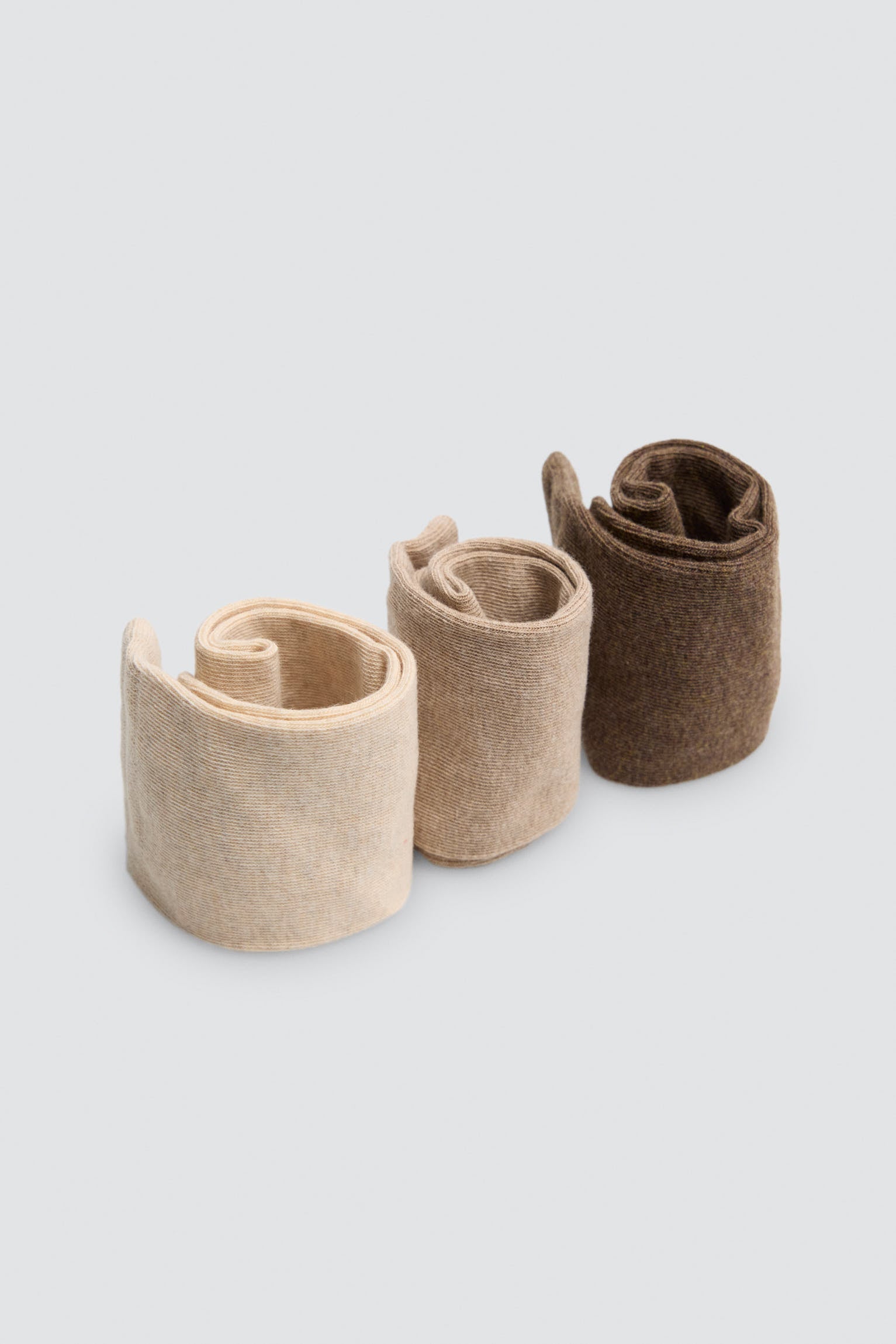 12725-pack-de-3-calcetines-mujer-tonos-tendencia-beige-marrones