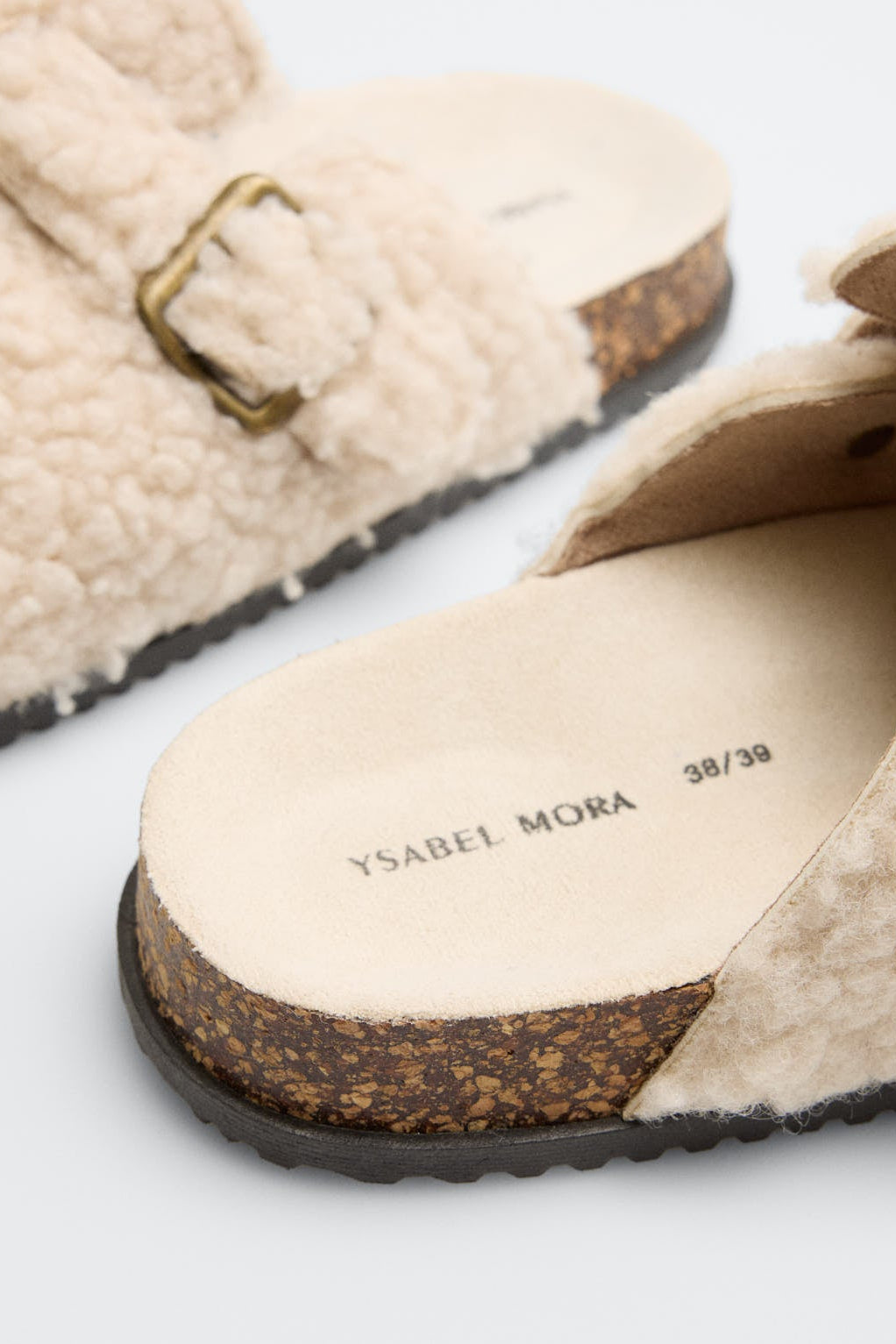 14184-TAUPE-zapatillas-de-casa-mujer-de-punto-con-pompon-marrones