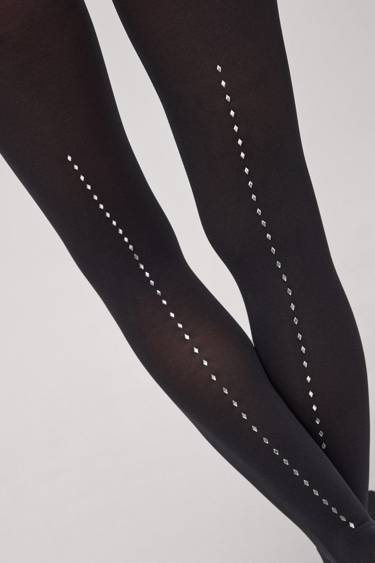 16630-3-panty-con-banda-de-diamentes-70-deniers