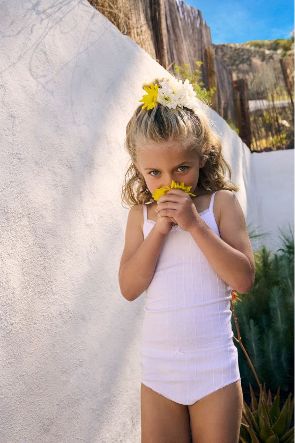 PRÉ-VENDA Conjunto infantil camisola interior e cueca branca