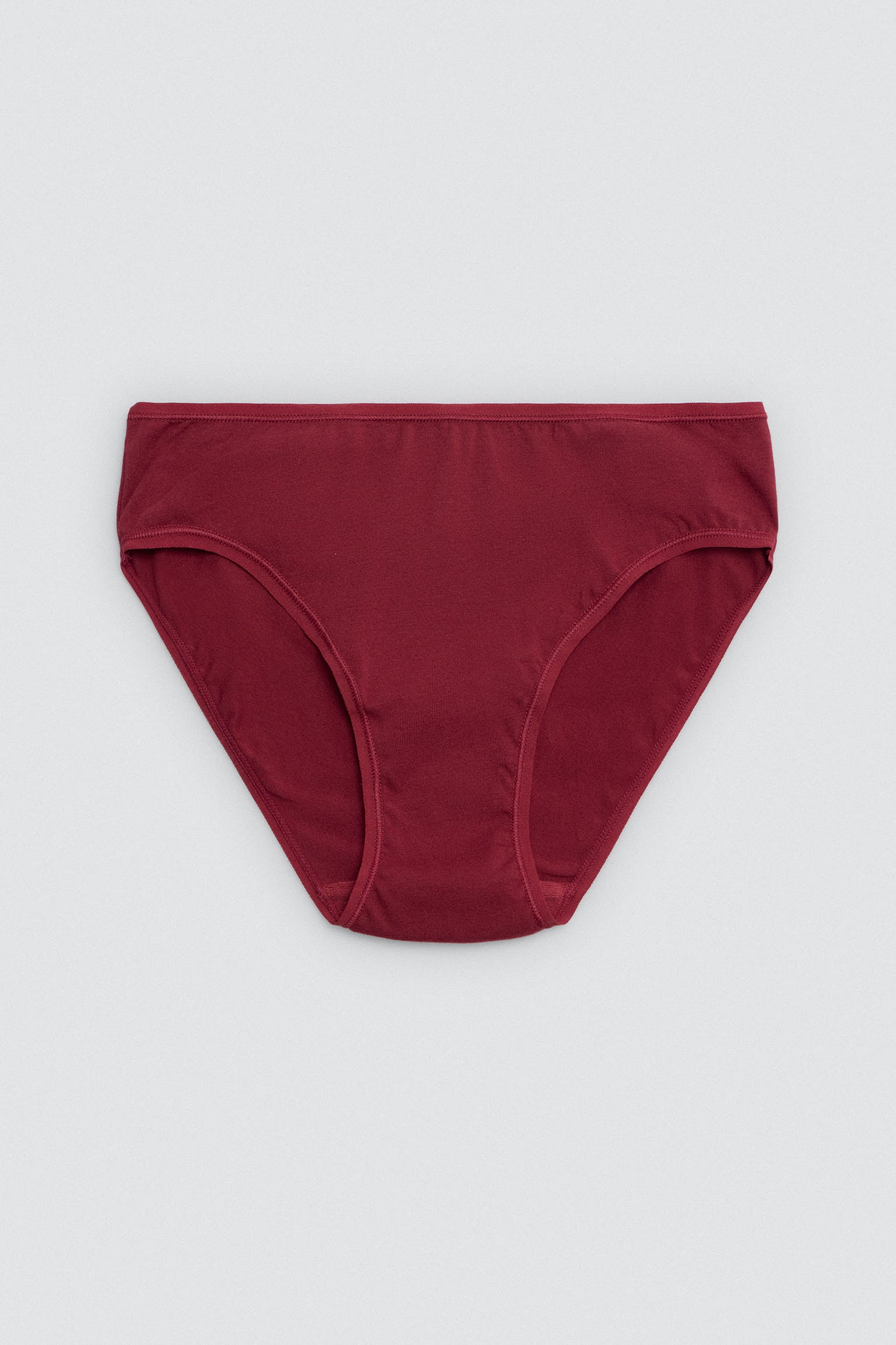 Pacote com 4 calcinhas midi básicas de algodão