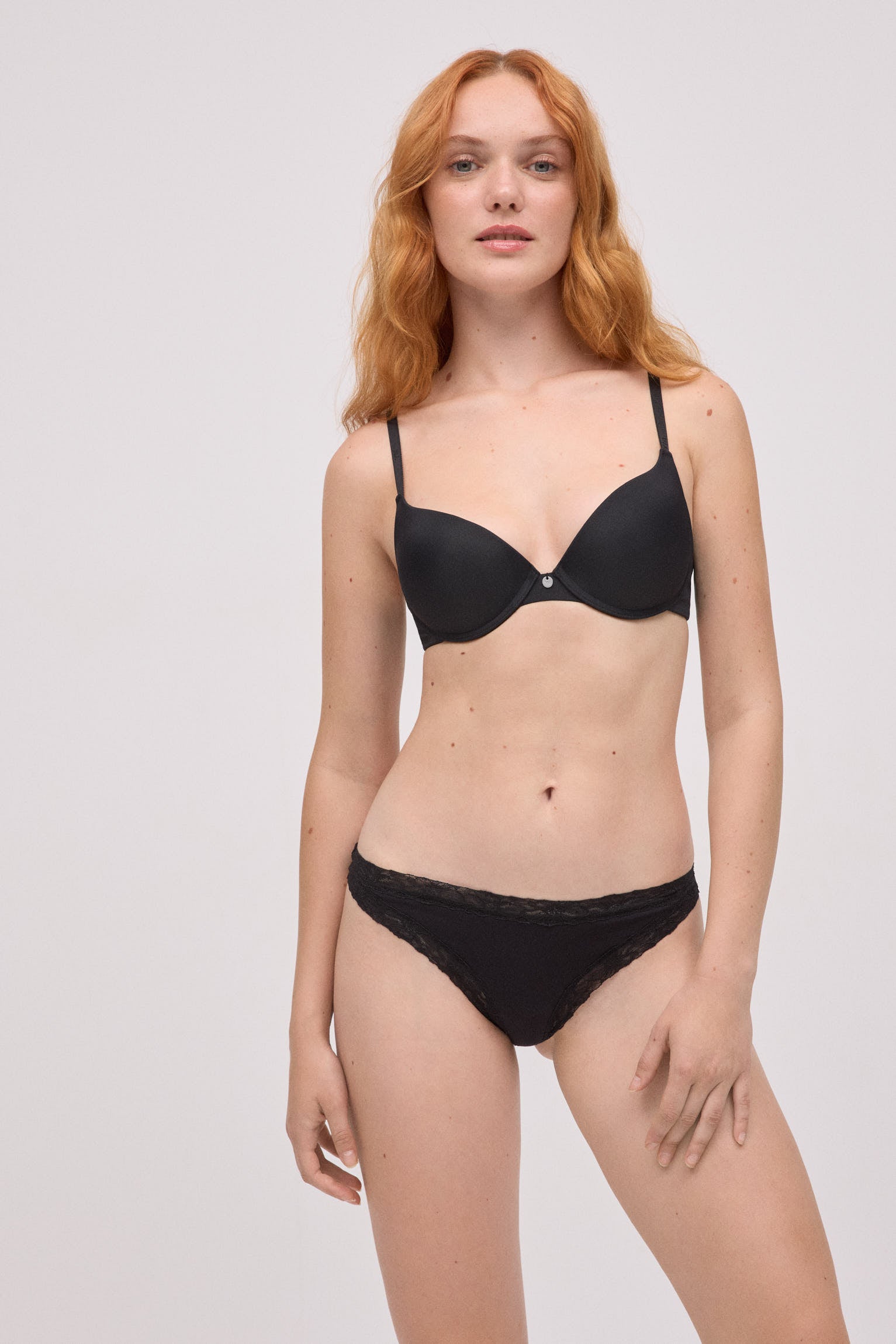 19476-2-tanga-algodon-detalles-encaje-negro