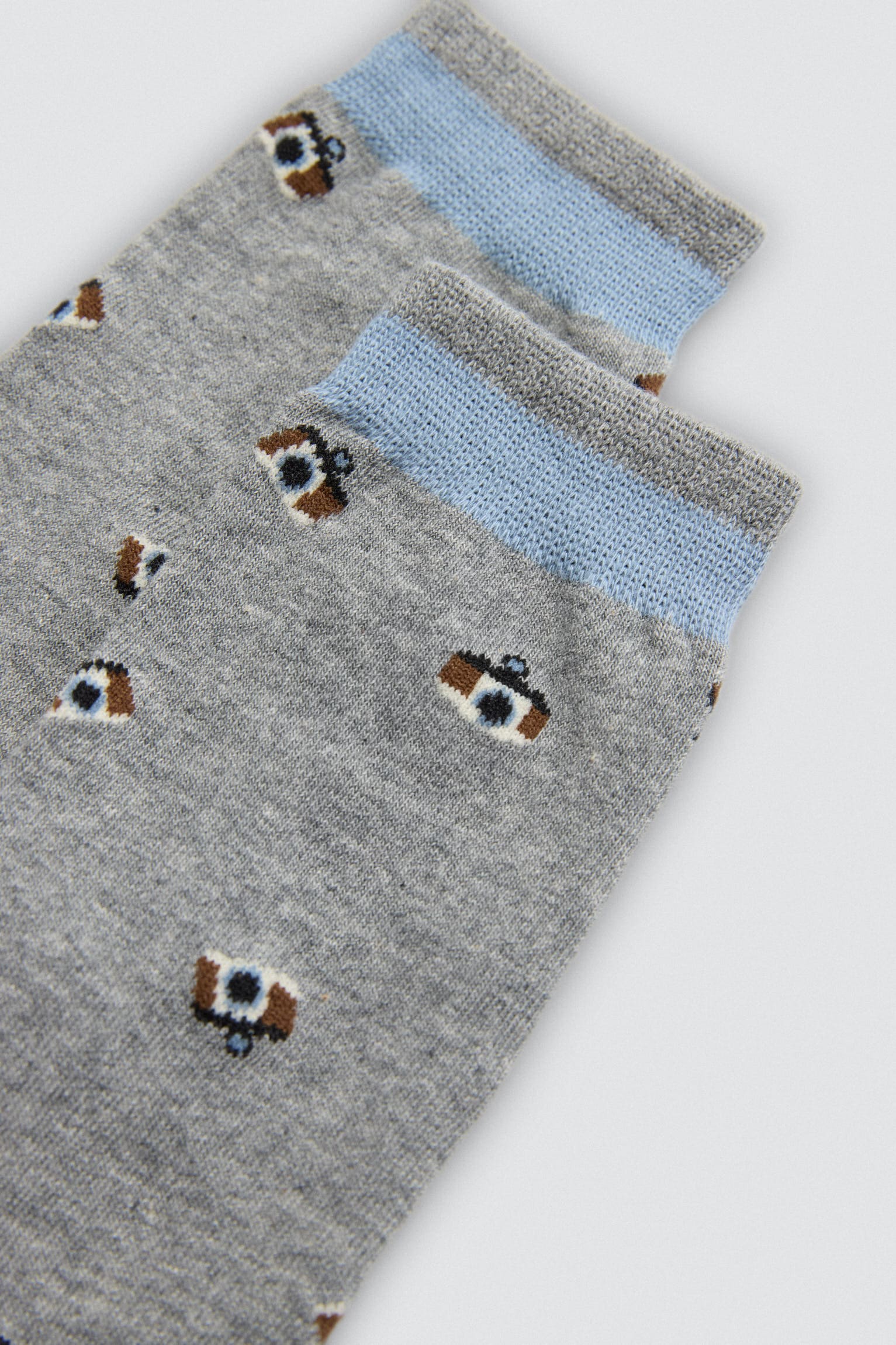 22939-3-pack-4-calcetines-altos-estampados