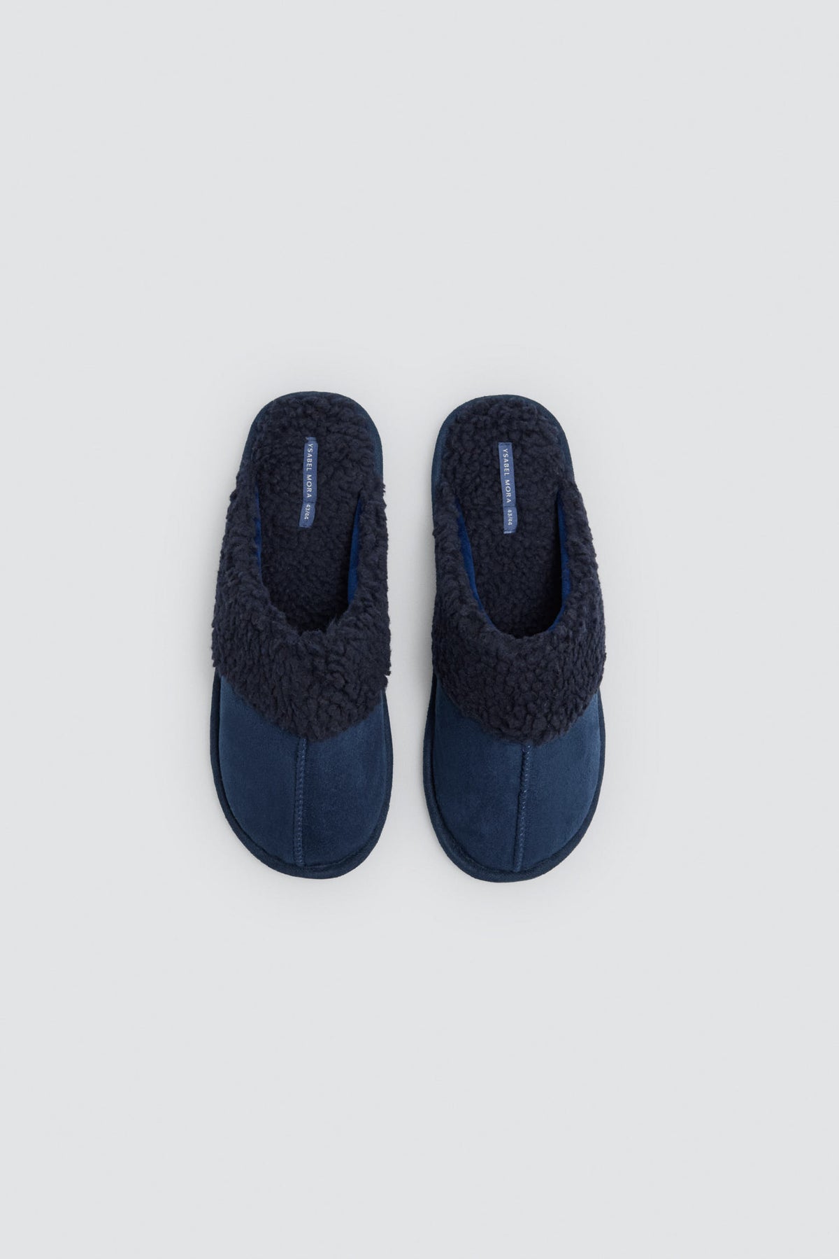 Zapatillas de casa destalonadas con borreguito marino