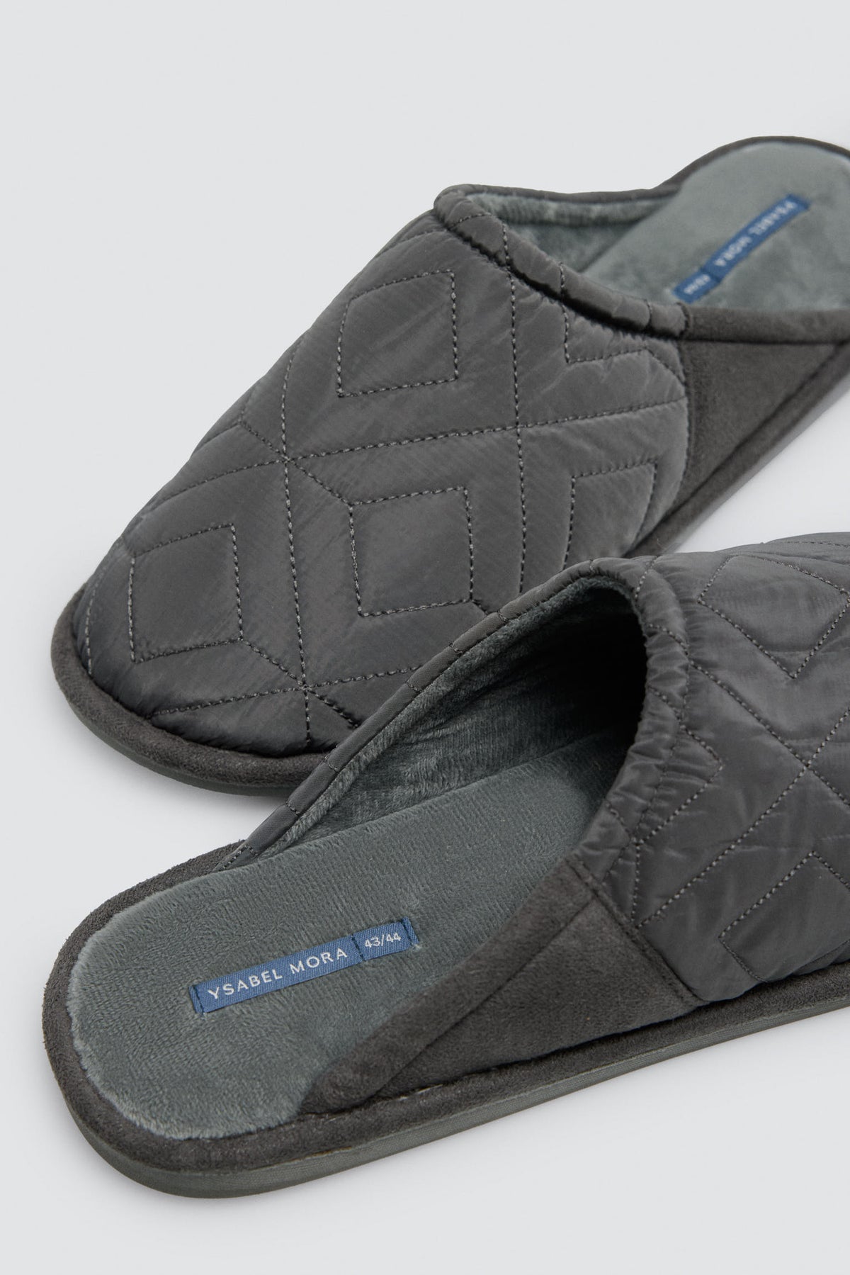 Pantufas de homem acolchoadas verdes efeito veludo