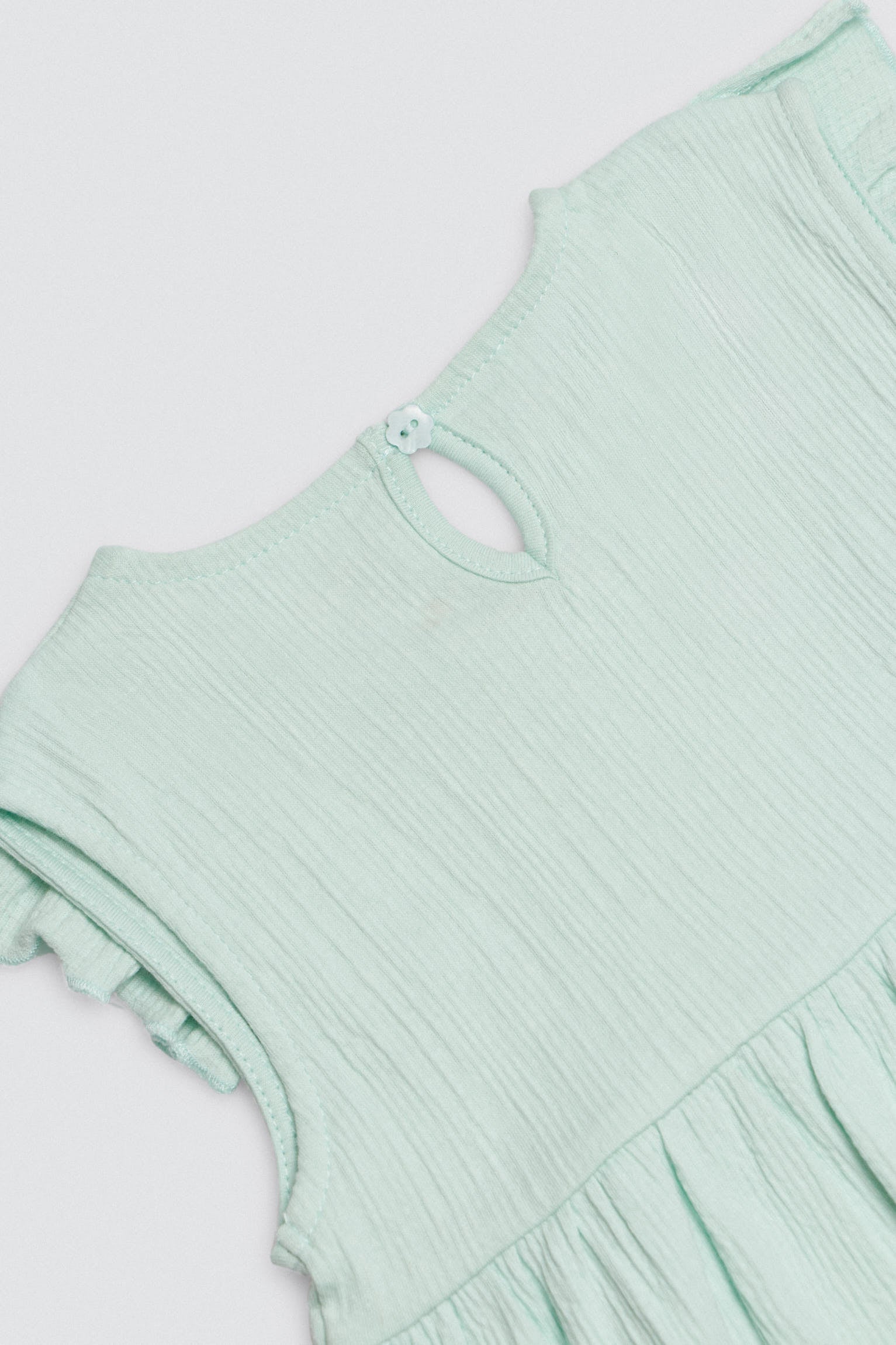 25416-3-vestido-bebe-sin-mangas-nina-ysabel-mora-verde