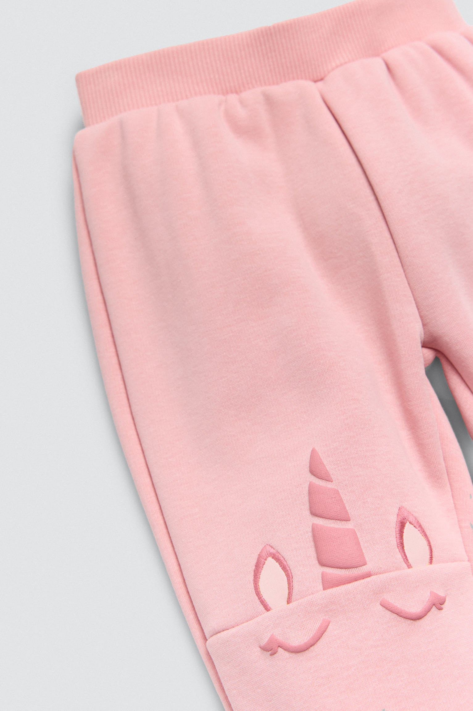 25432-6-conjunto-bebe-sudadera-jogger-candy-circus
