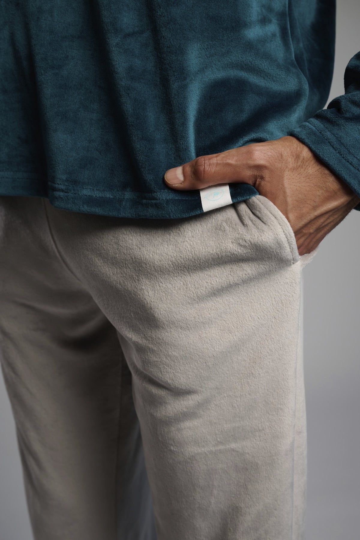Pijama comprido de homem em veludo estampado de bilhar