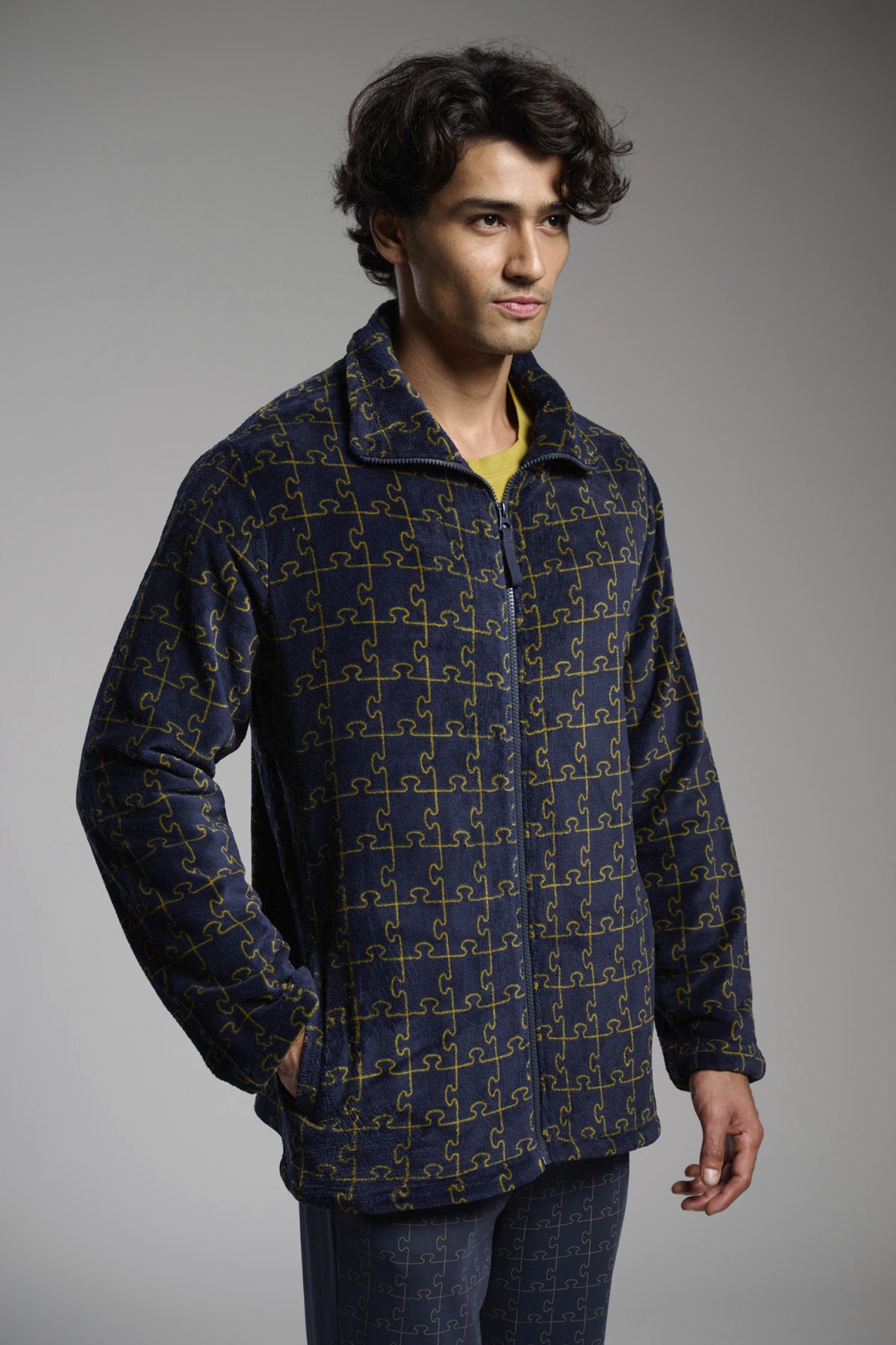 Roupão curto de homem polar coral estampado puzzle