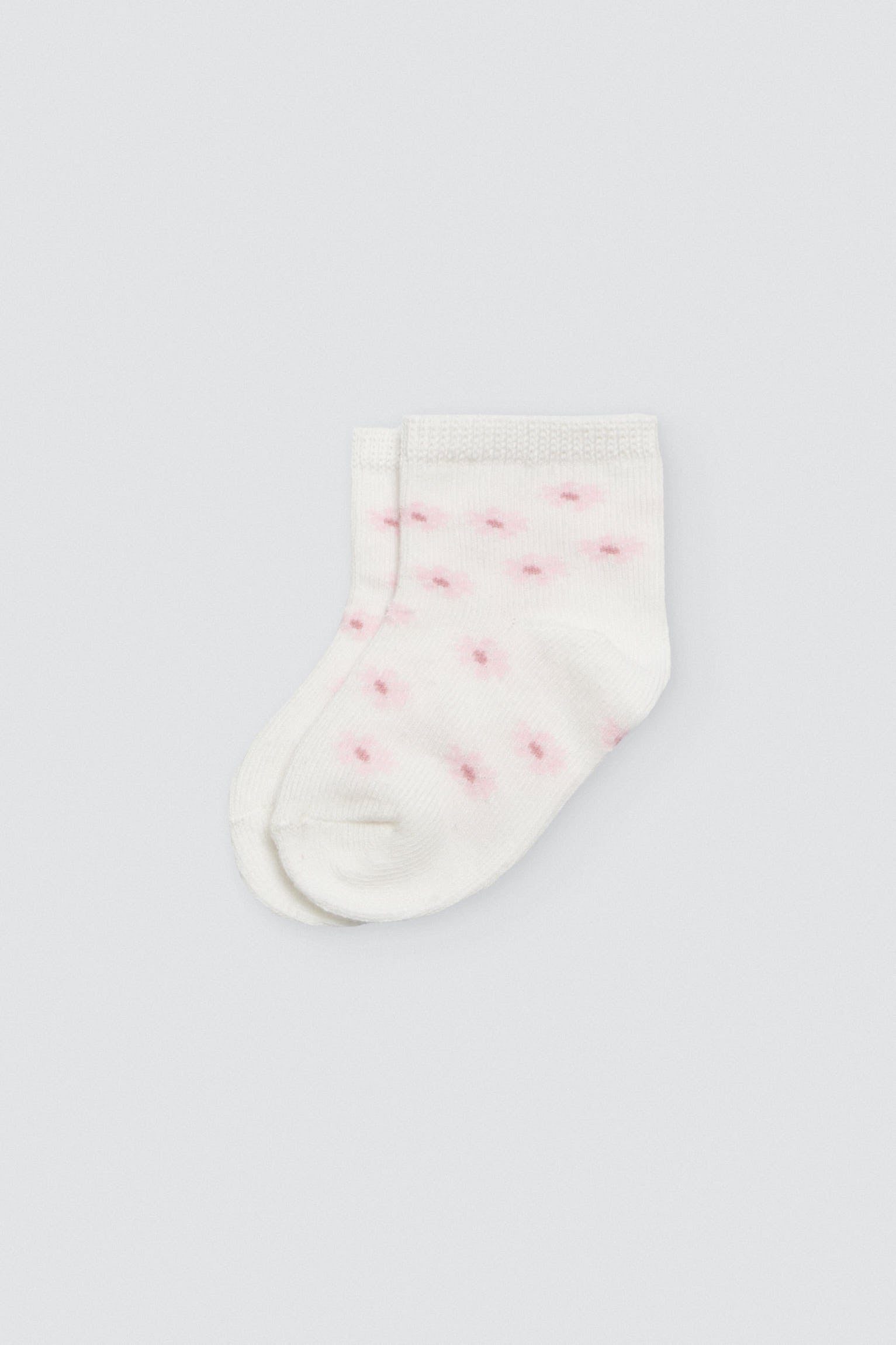 52854KIT-calcetines-bebe-ysabel-mora-304