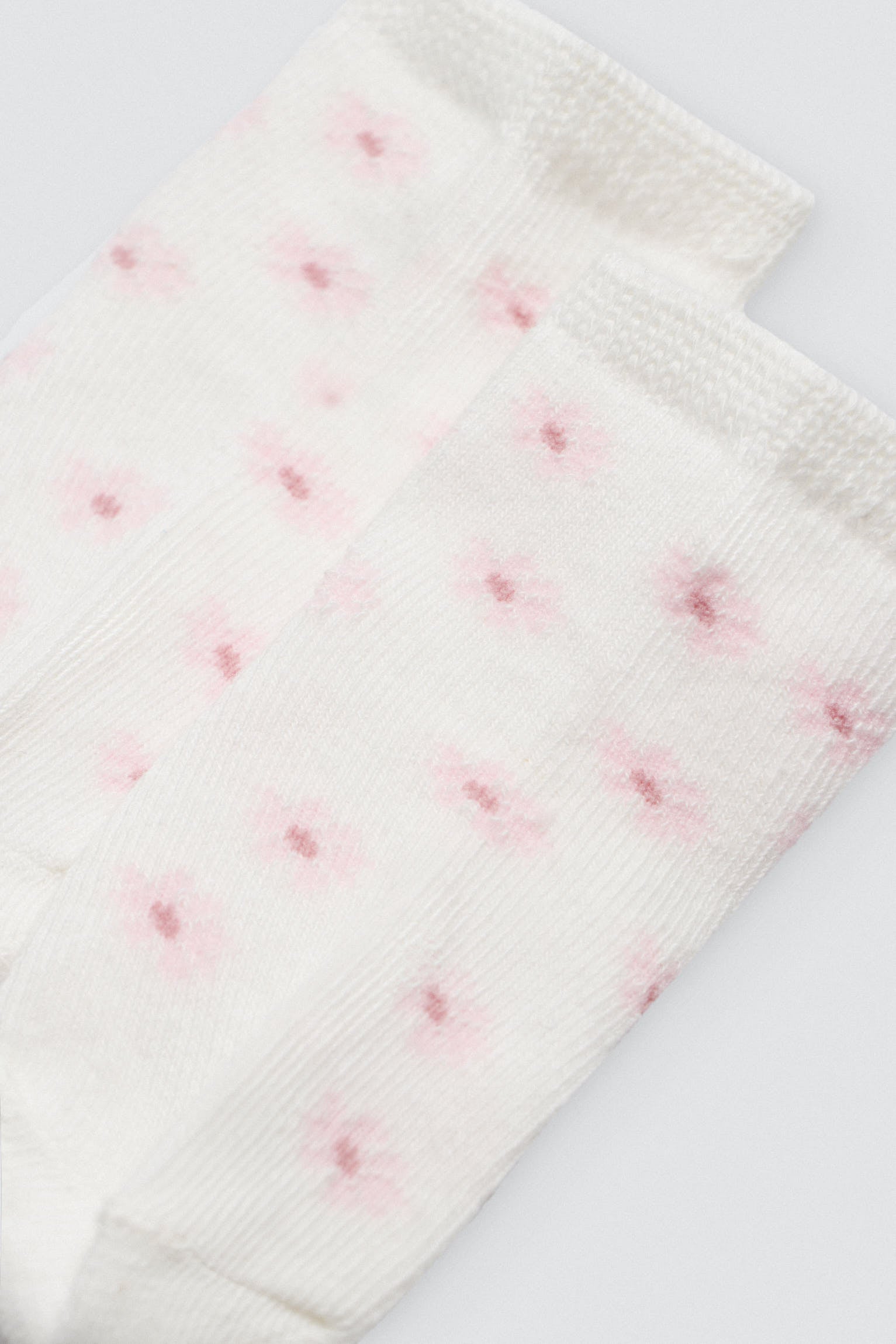 52854KIT-calcetines-bebe-ysabel-mora-310