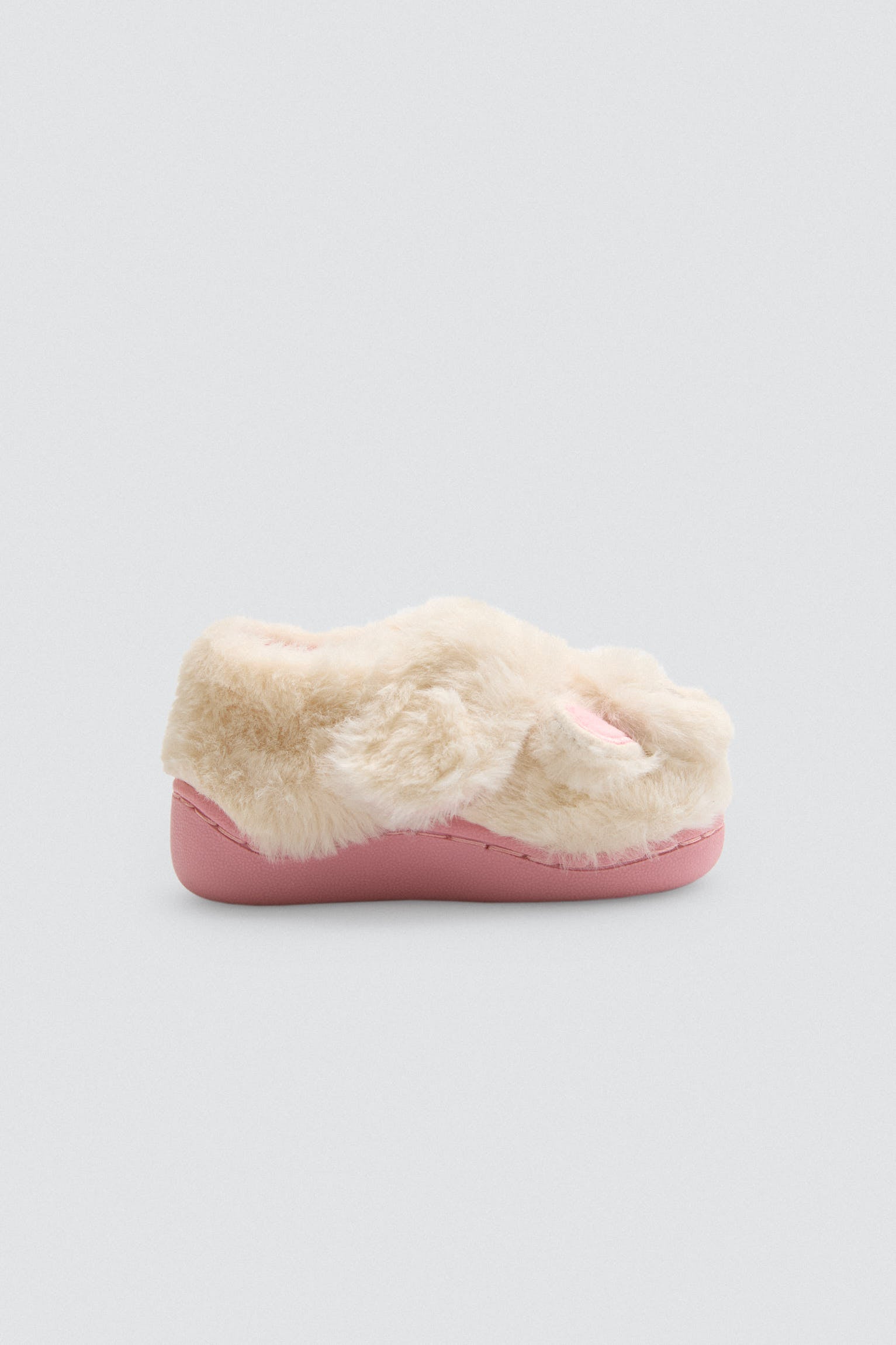 54036-1-zapatillas-de-bebe-pelo-koala