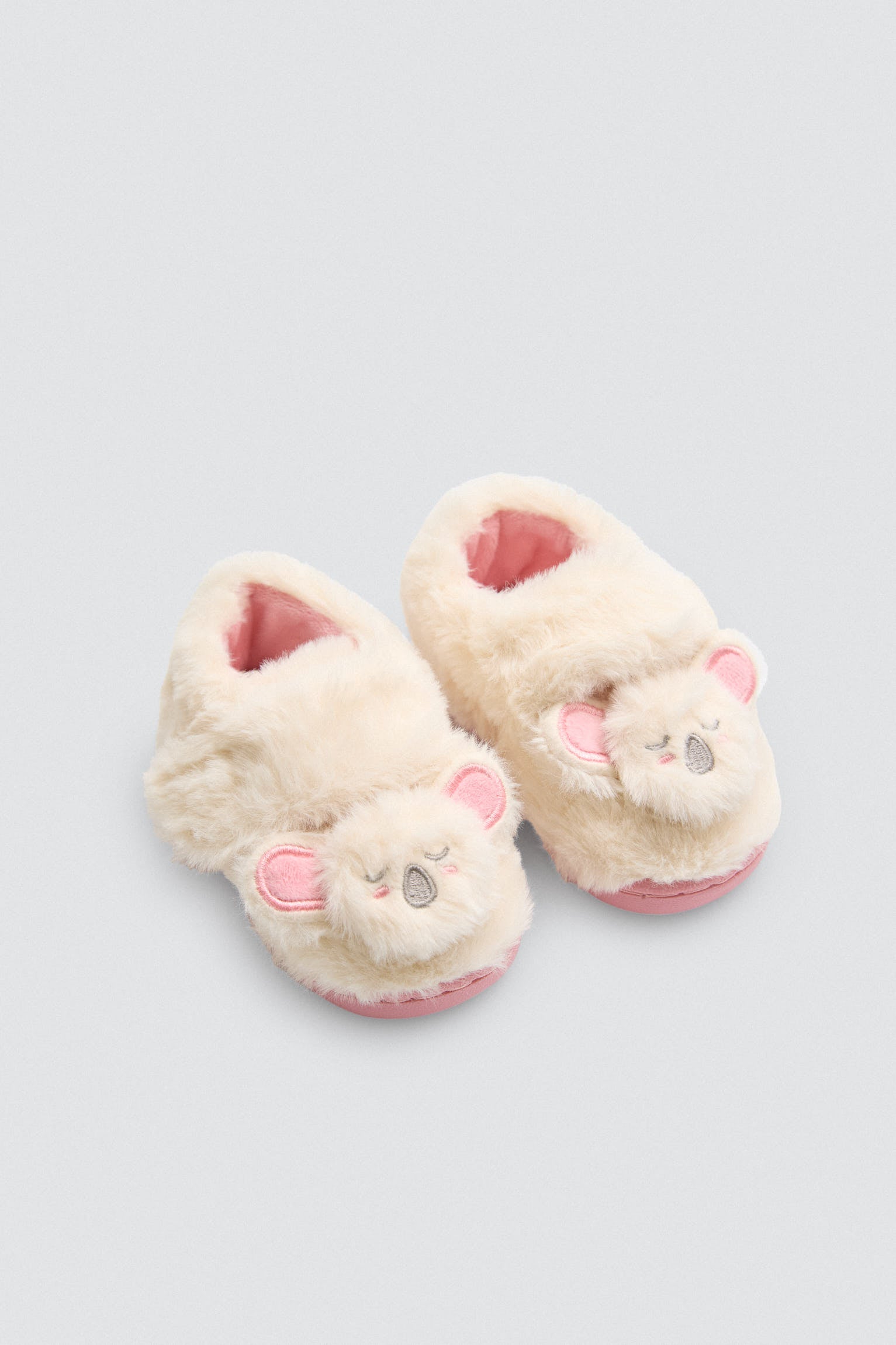 54036-2-zapatillas-de-bebe-pelo-koala
