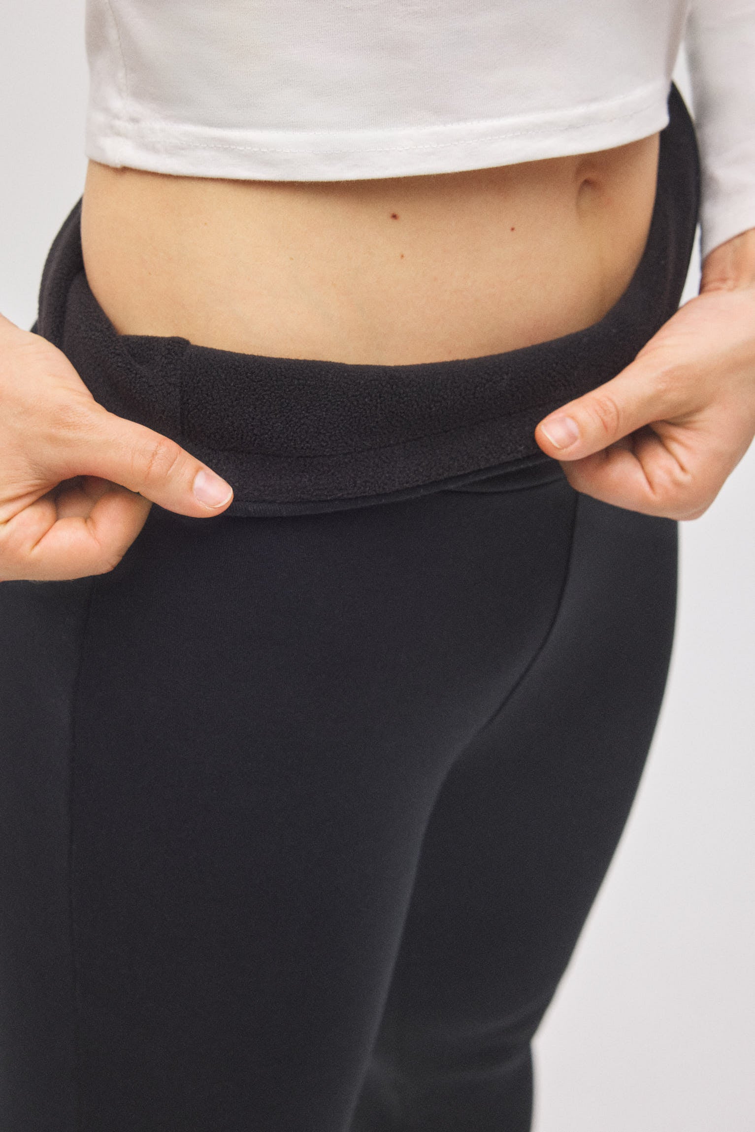 70450-5-leggings-termicos-afelpados-comfy-negro-ysabel-mora