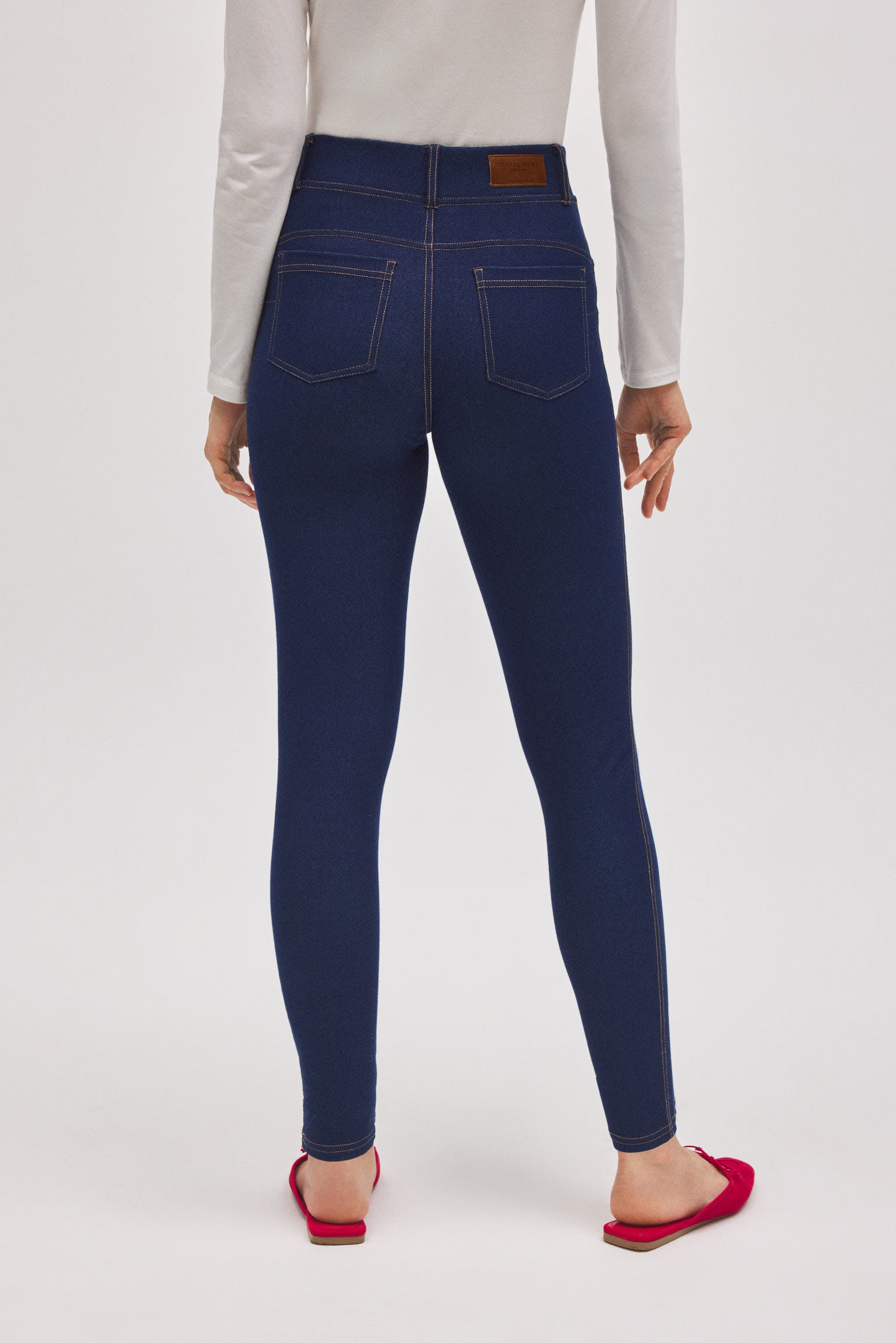 70456-4-pantalones-vaqueros-elasticos-skinny-marino-ysabel-mora