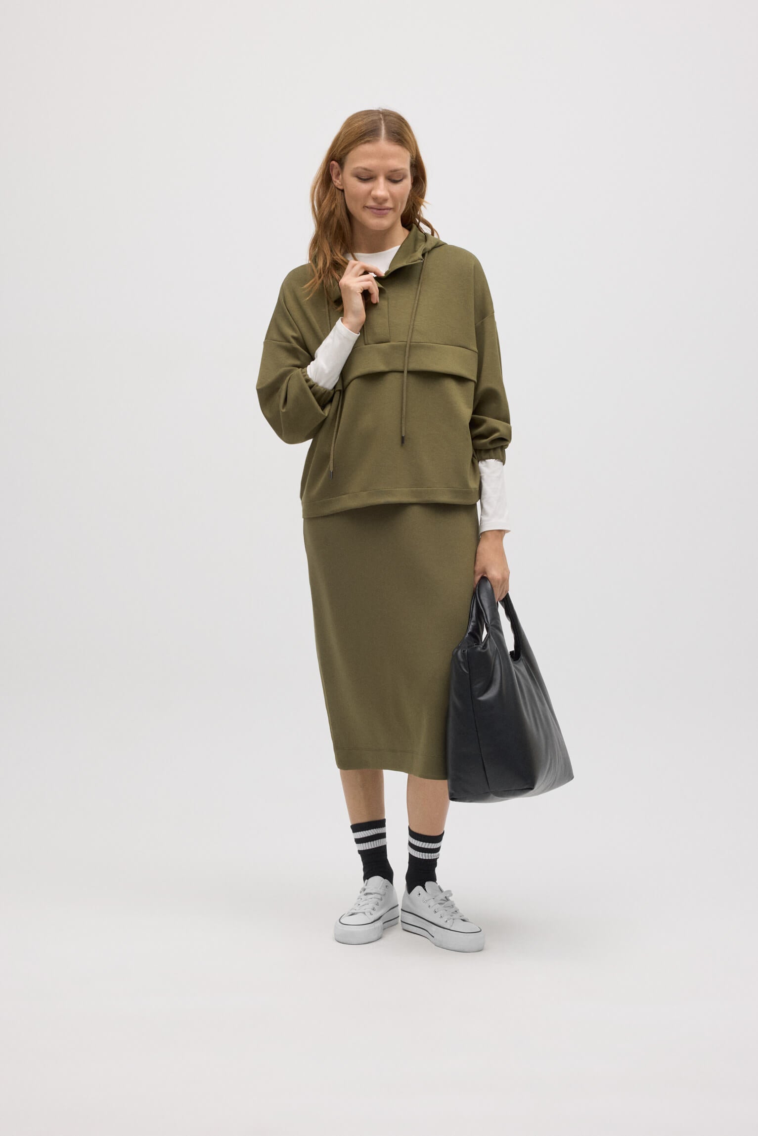 70675-1-sudadera-con-capucha-fluida-verde