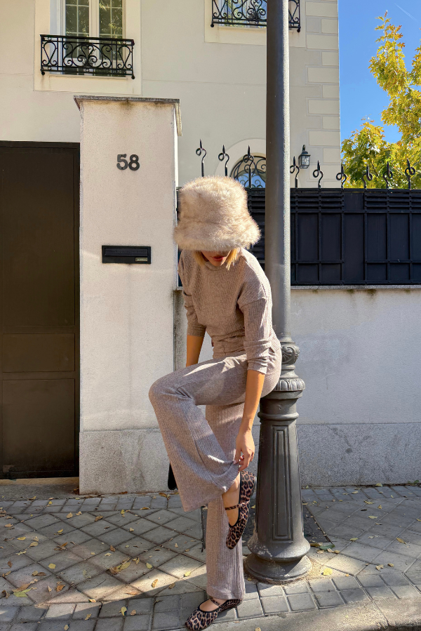 Look de malha canelada castanha @teresamora6