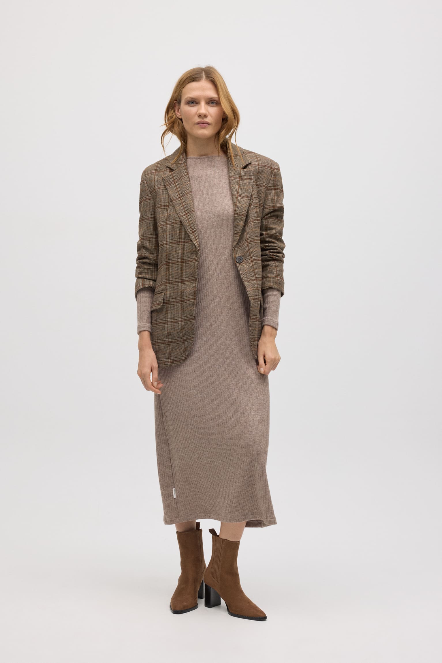 70681-1-vestido-largo-punto-canale-marron