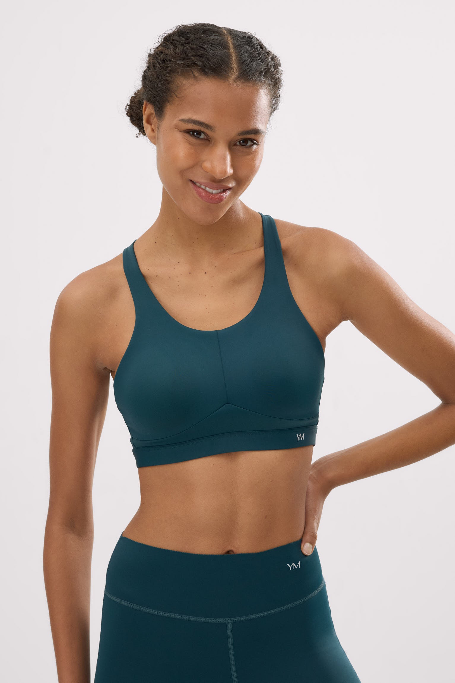 Sujetador deportivo Compressive alto impacto tirantes regulables verde botella - Ysabel Mora