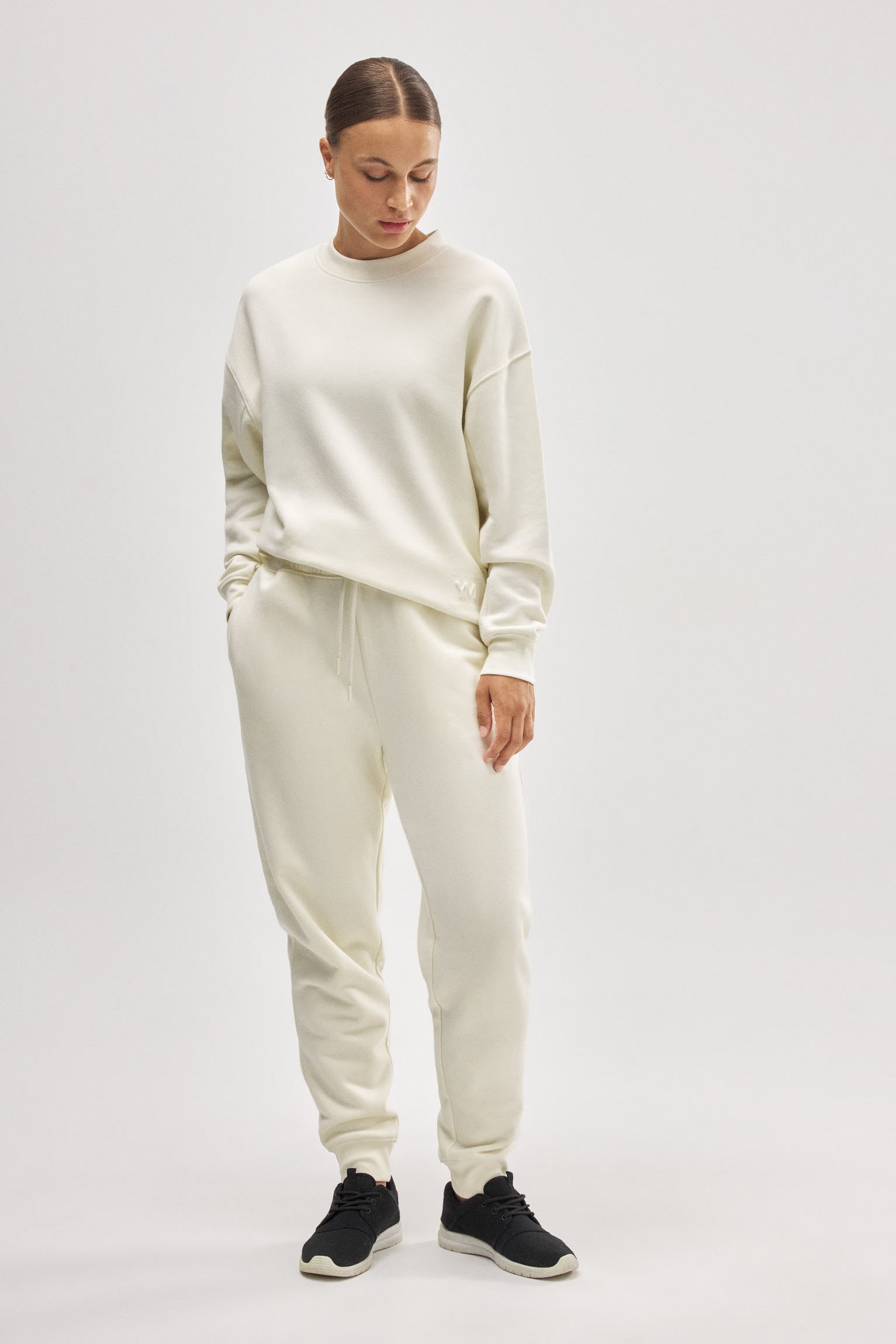 70941-5-sudadera-cuello-redondo-con-interior-afelpado-marfil