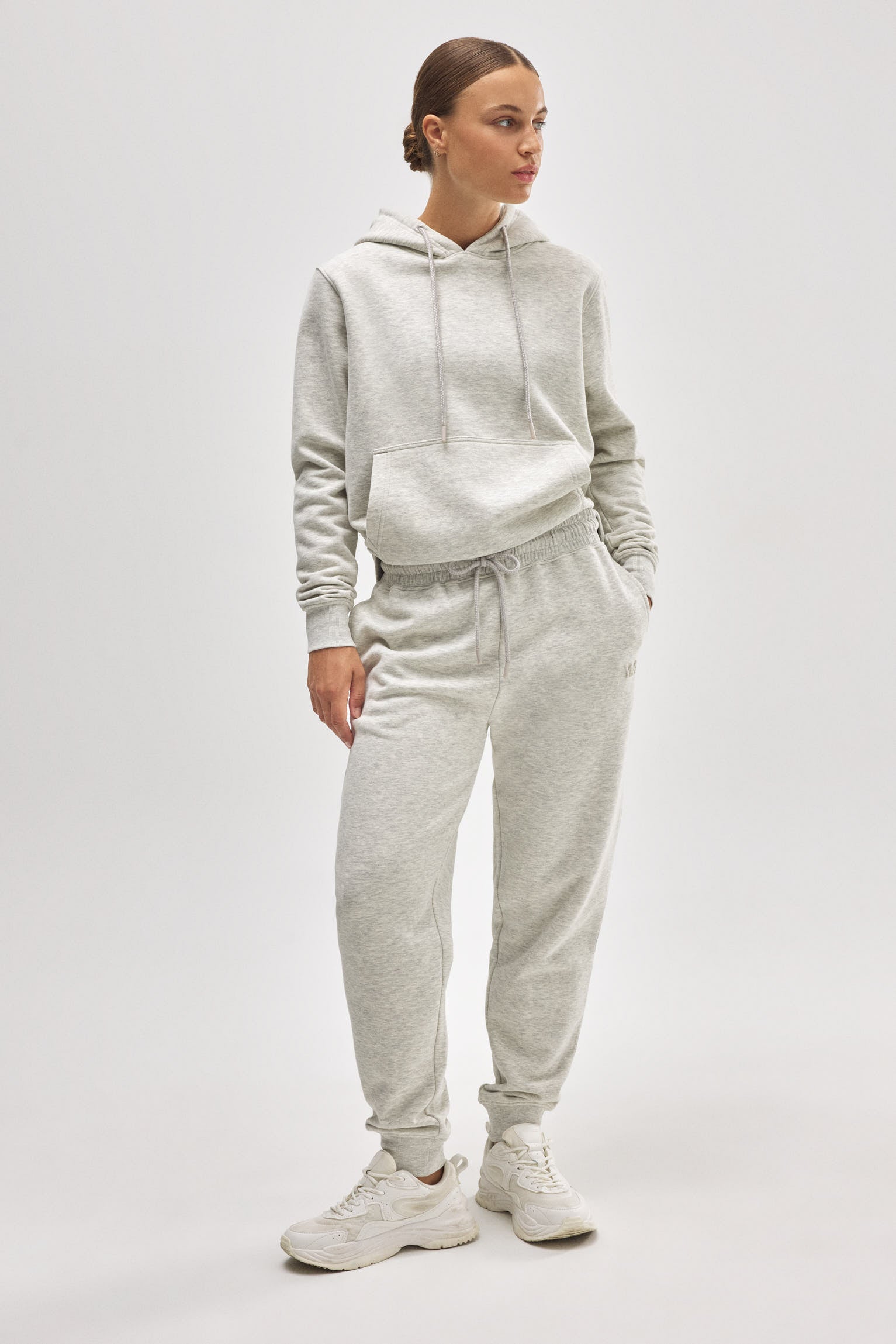 70942-6-sudadera-con-capucha-ajustable-interior-afelpado-gris