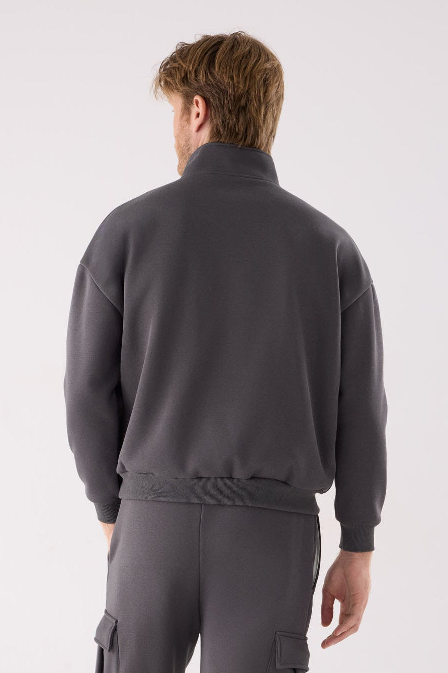 Sweatshirt desportiva de homem antracite cardada com meio fecho