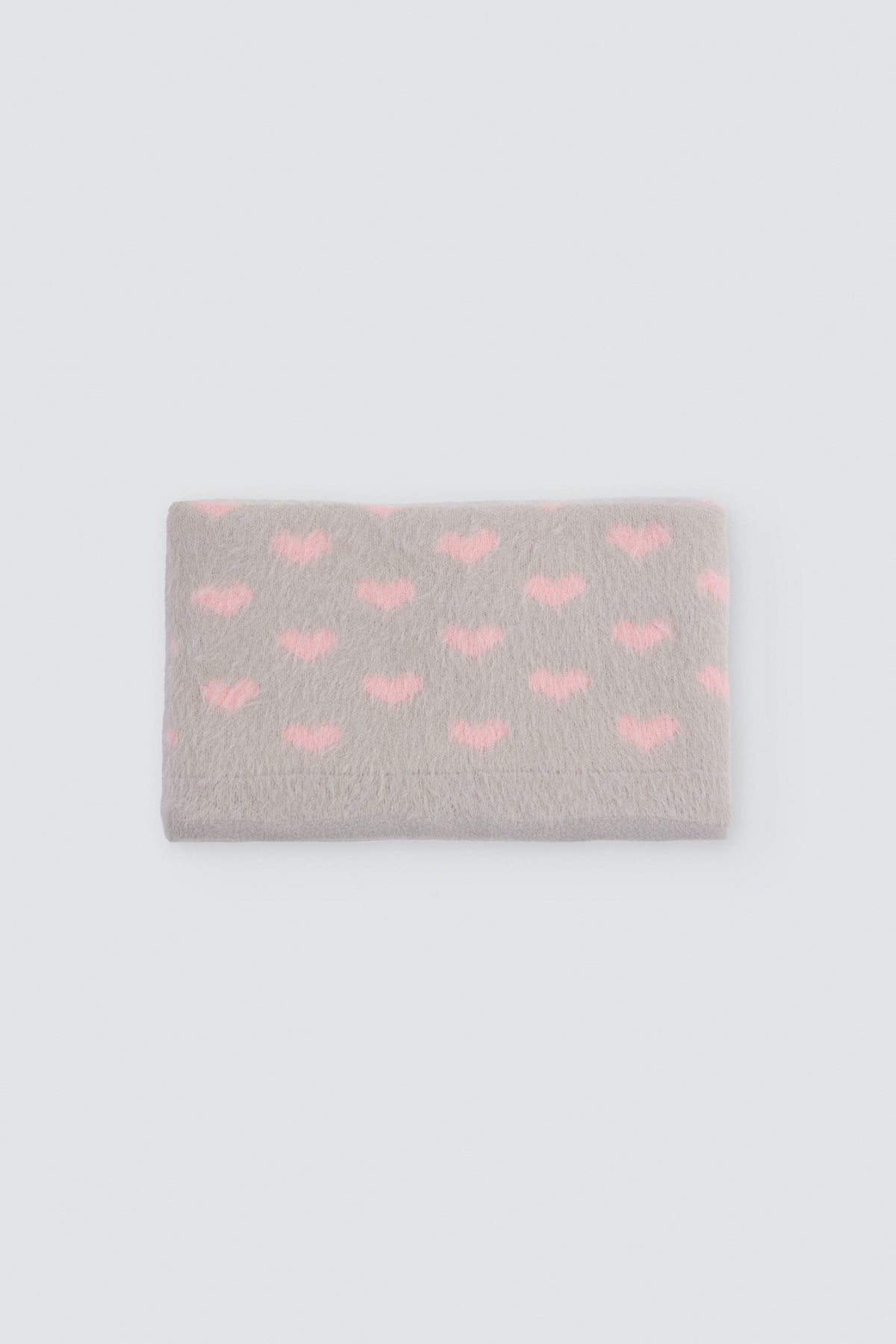Cuello para niña con corazones y forro polar