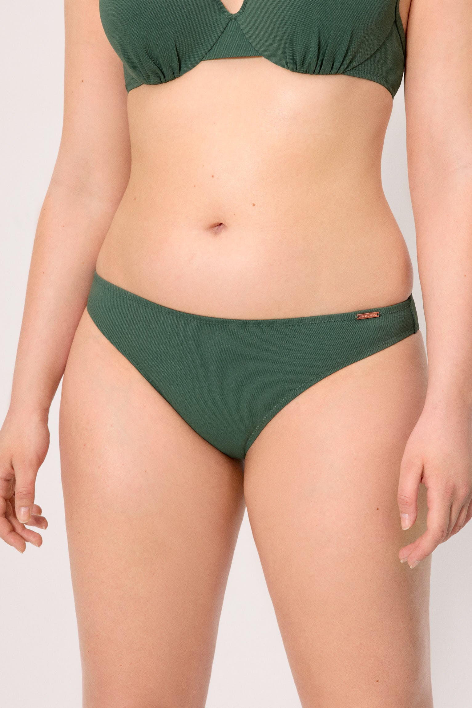 83327-wild-green-braga-bikini-mujer-micropique-verde-oscuro--ysabel-mora