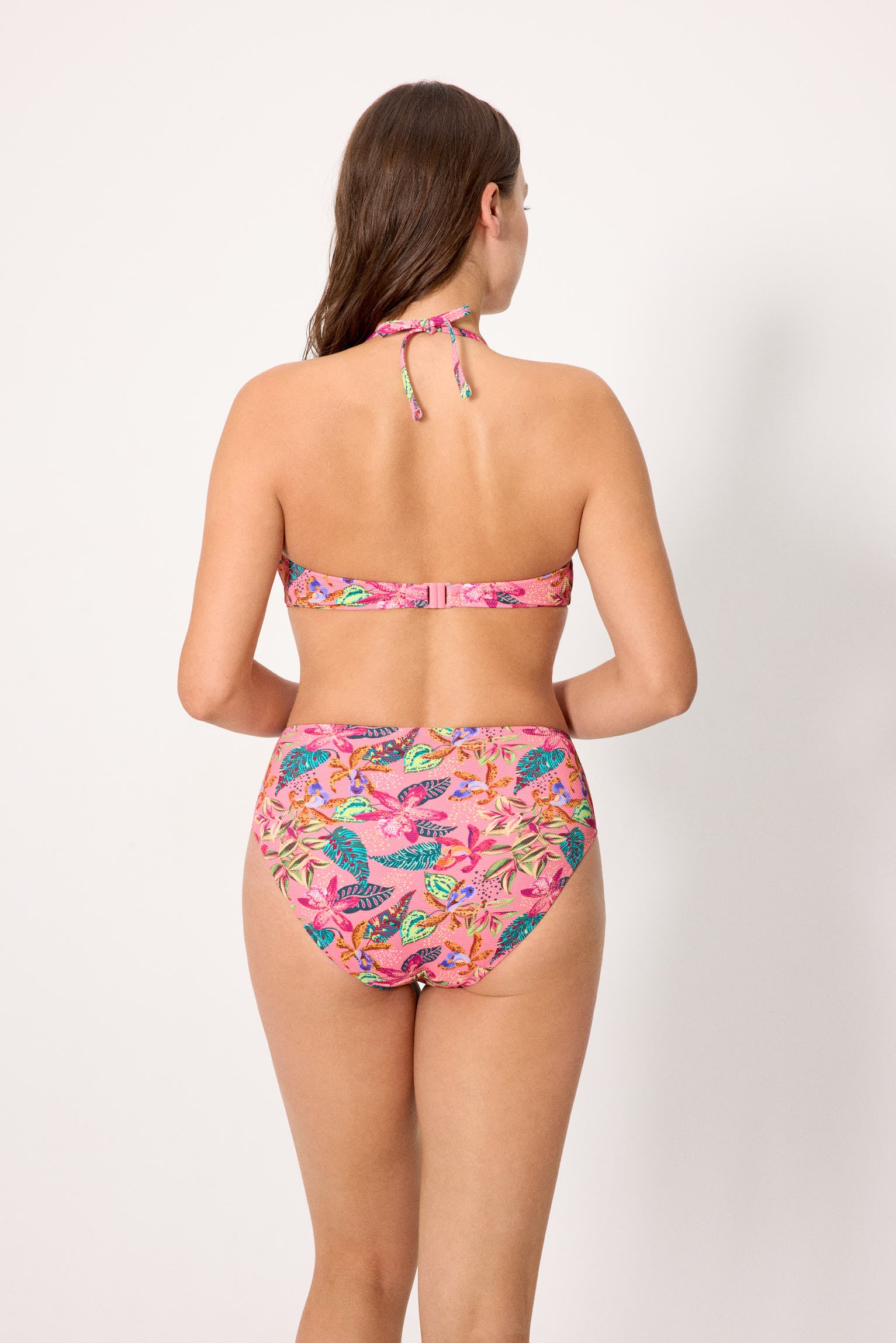 Conjunto de biquíni minimalista com calcinha de cintura alta em piqué com estampa tropical, tamanho D.
