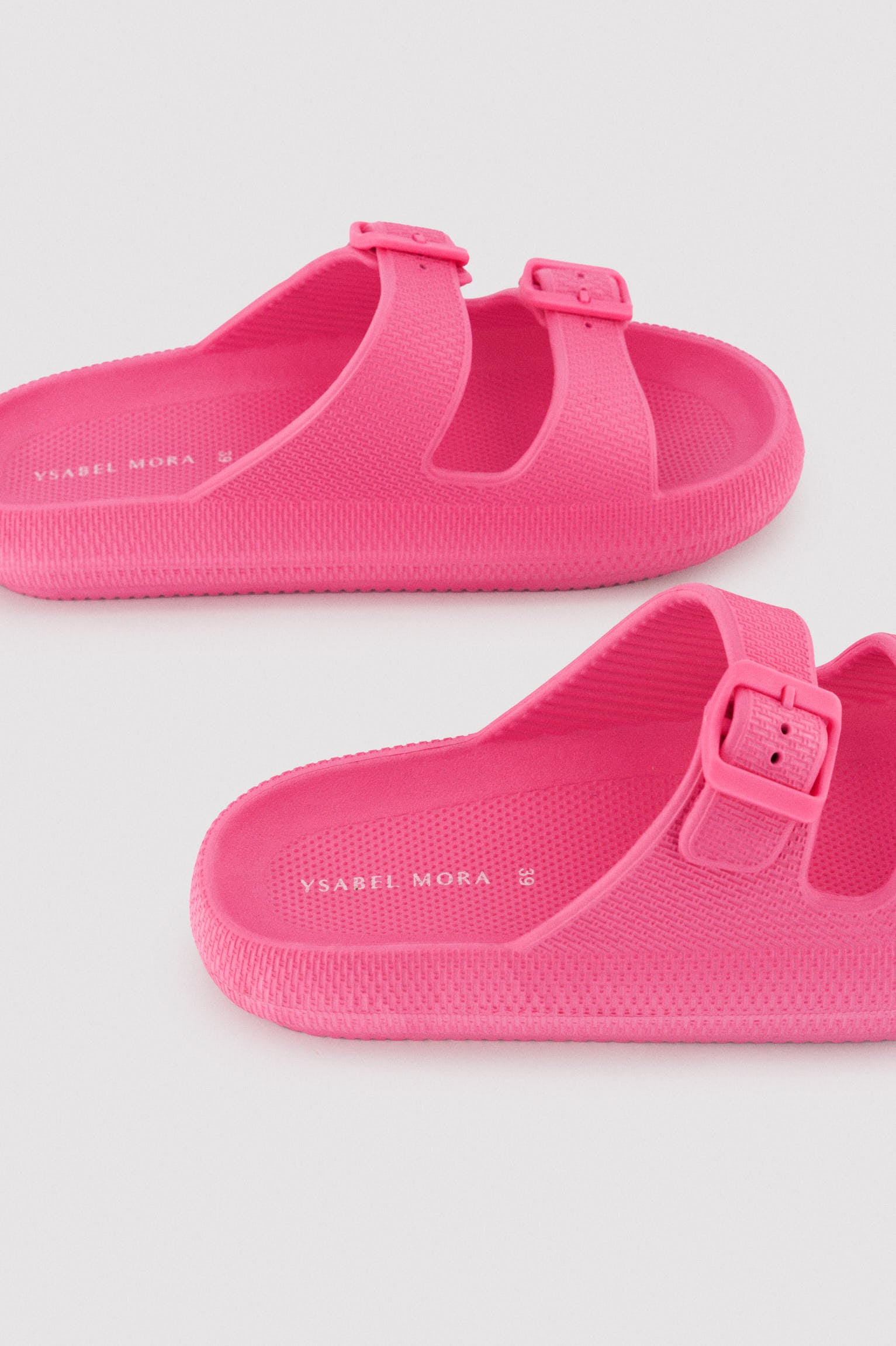 86196-neon-pink-chanclas-de-playa-hebillas-antideslizantes-extra-comfort-rosa-ysabel-mora