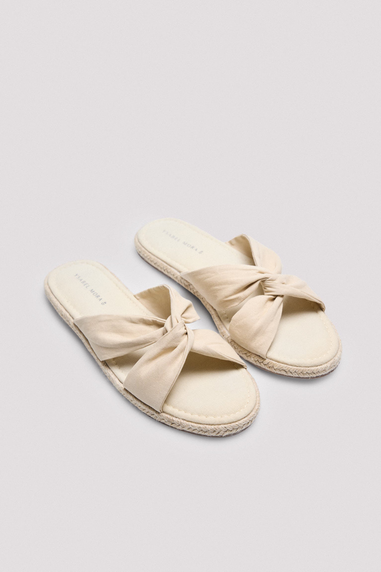 86197-5-sandalias-verano-mujer-ysabel-mora-beige