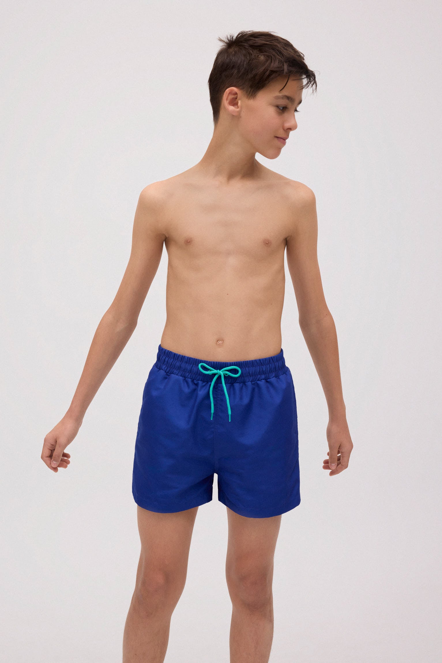 90277-2-banador-chico-ysabel-mora-marino