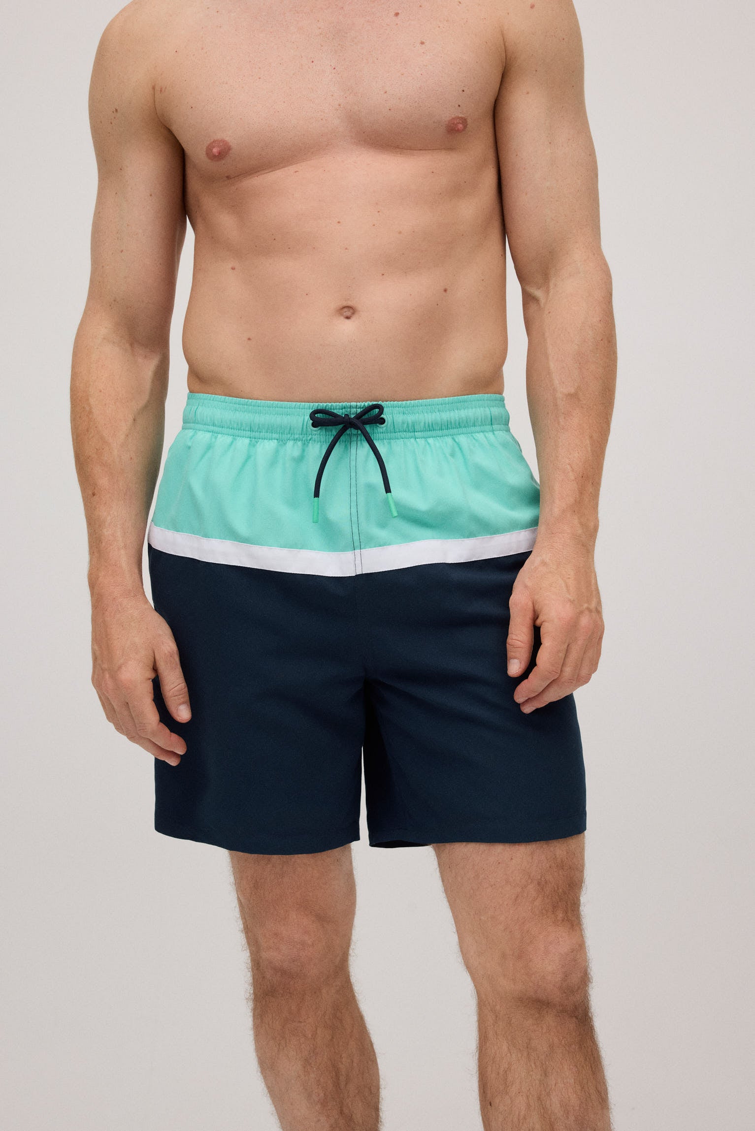 90318-banador-hombre-largo-color-block-045