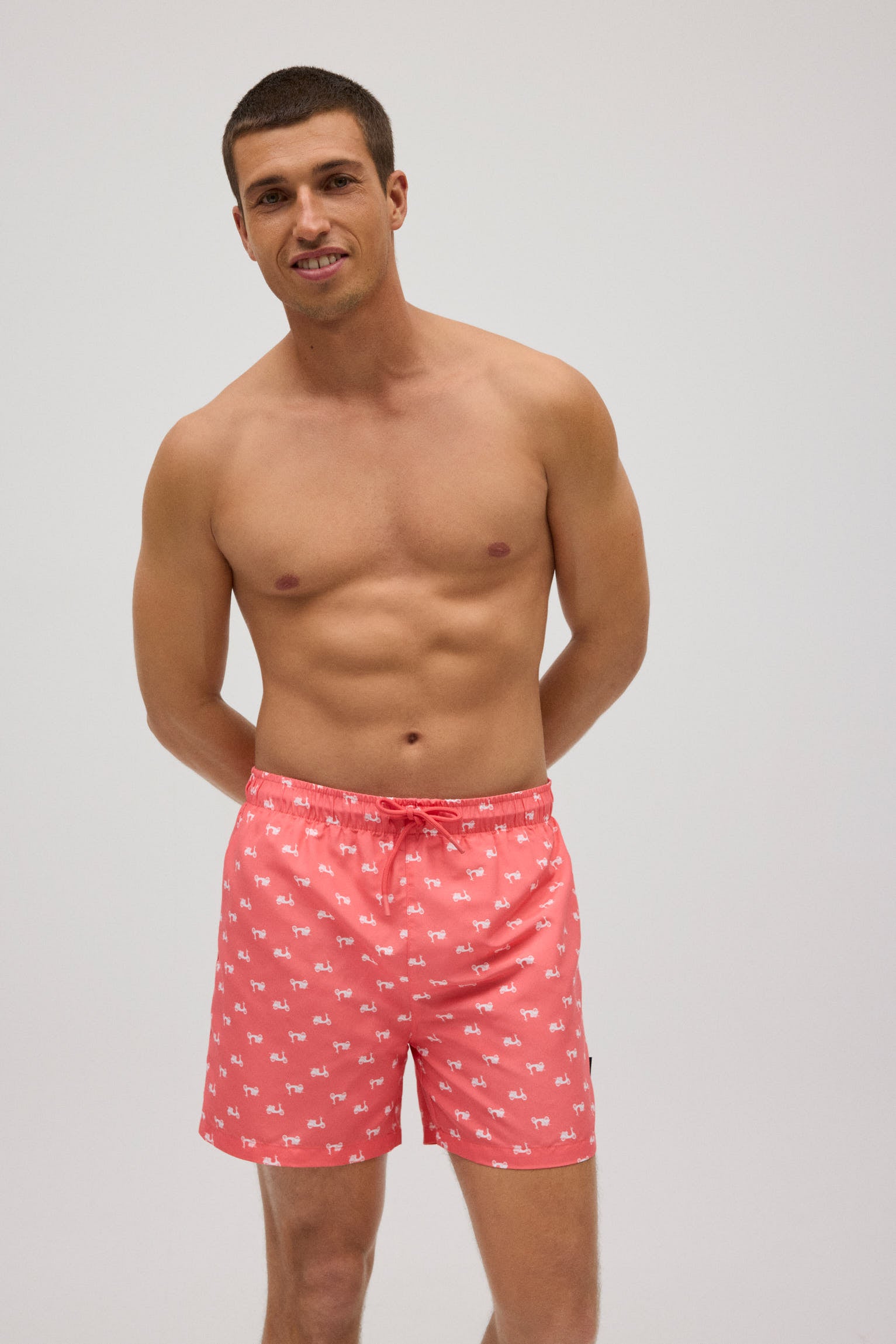 90376-banador-hombre-medio-estampado-vespas-coral-01