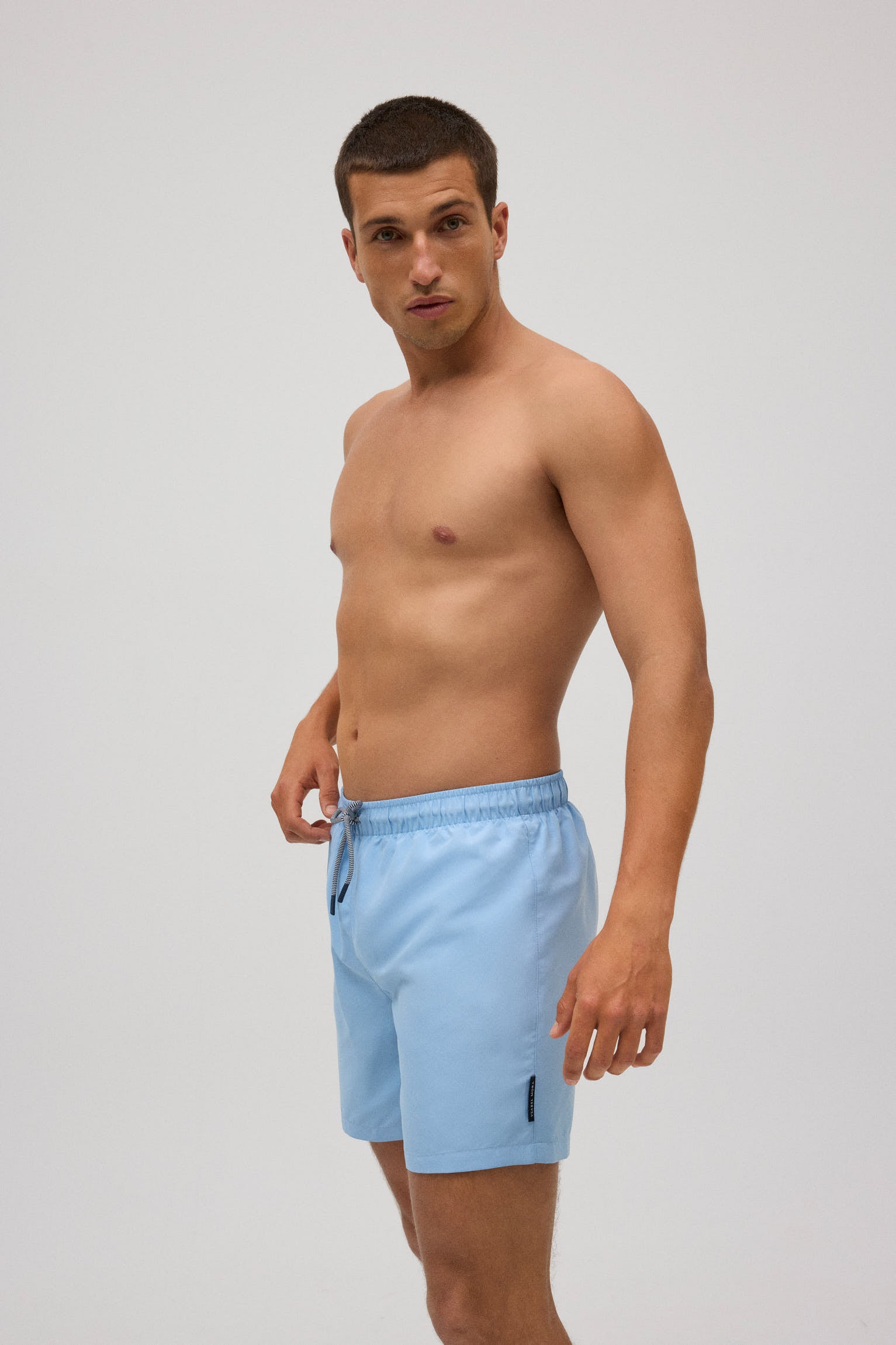 90379-banador-hombre-medio-basico-azul-01