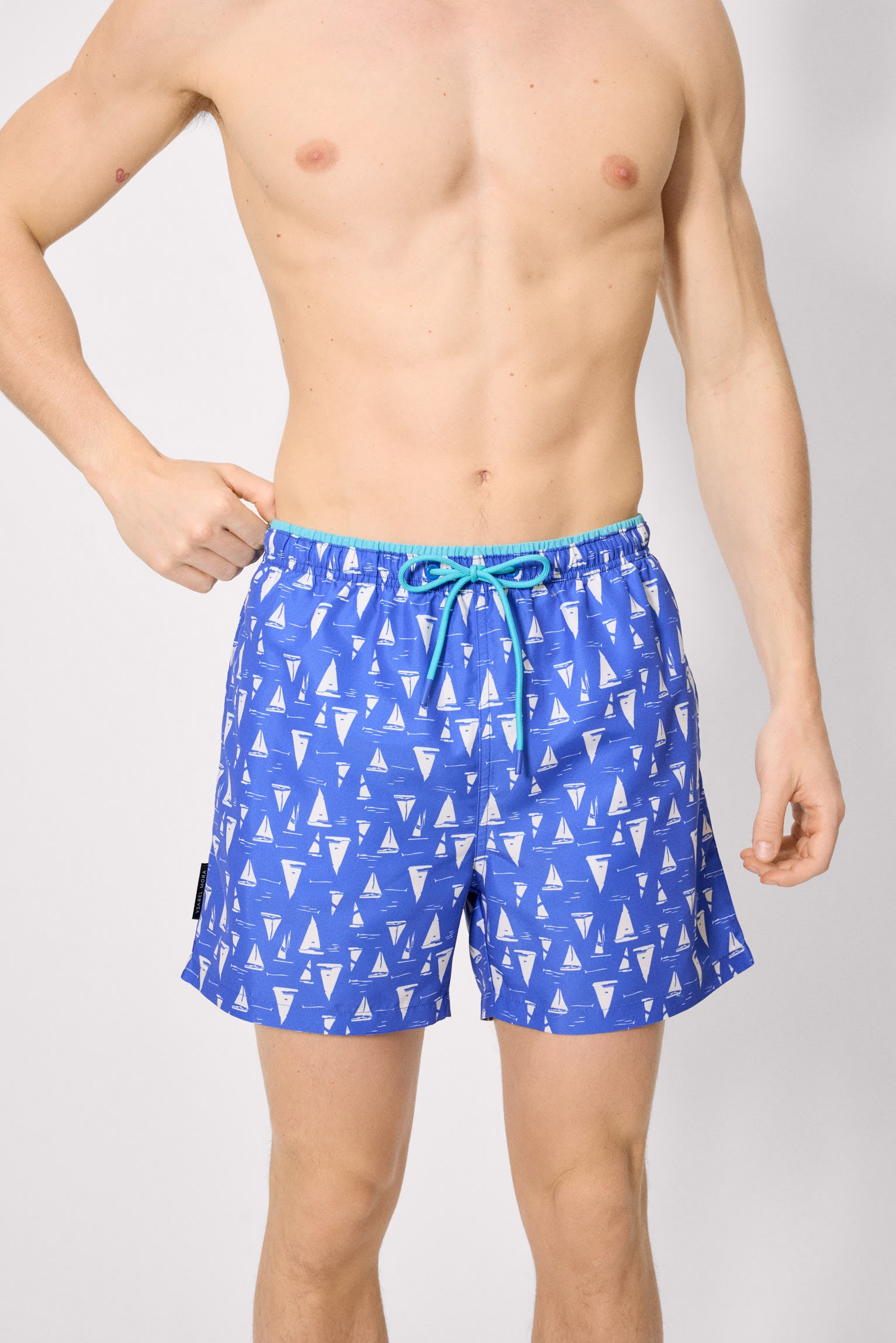 Bañador medio estampado barcos veleros azul - Ysabel Mora