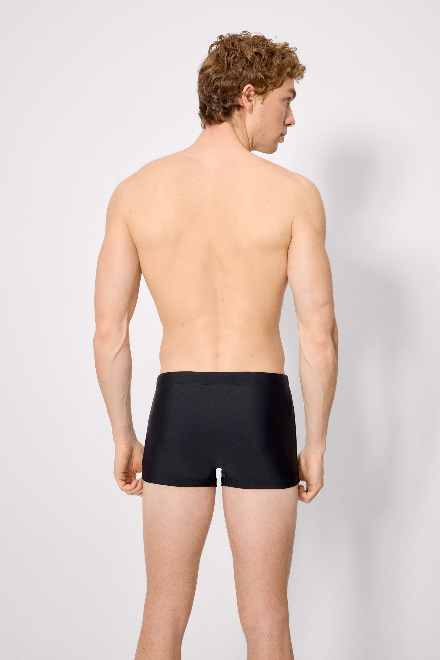 Calção de banho boxer preto básico