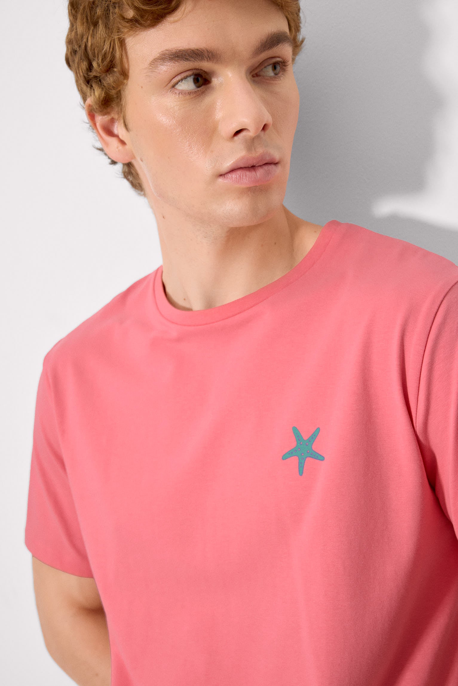 Camiseta manga corta estampado estrellas marinas rosa - Ysabel Mora
