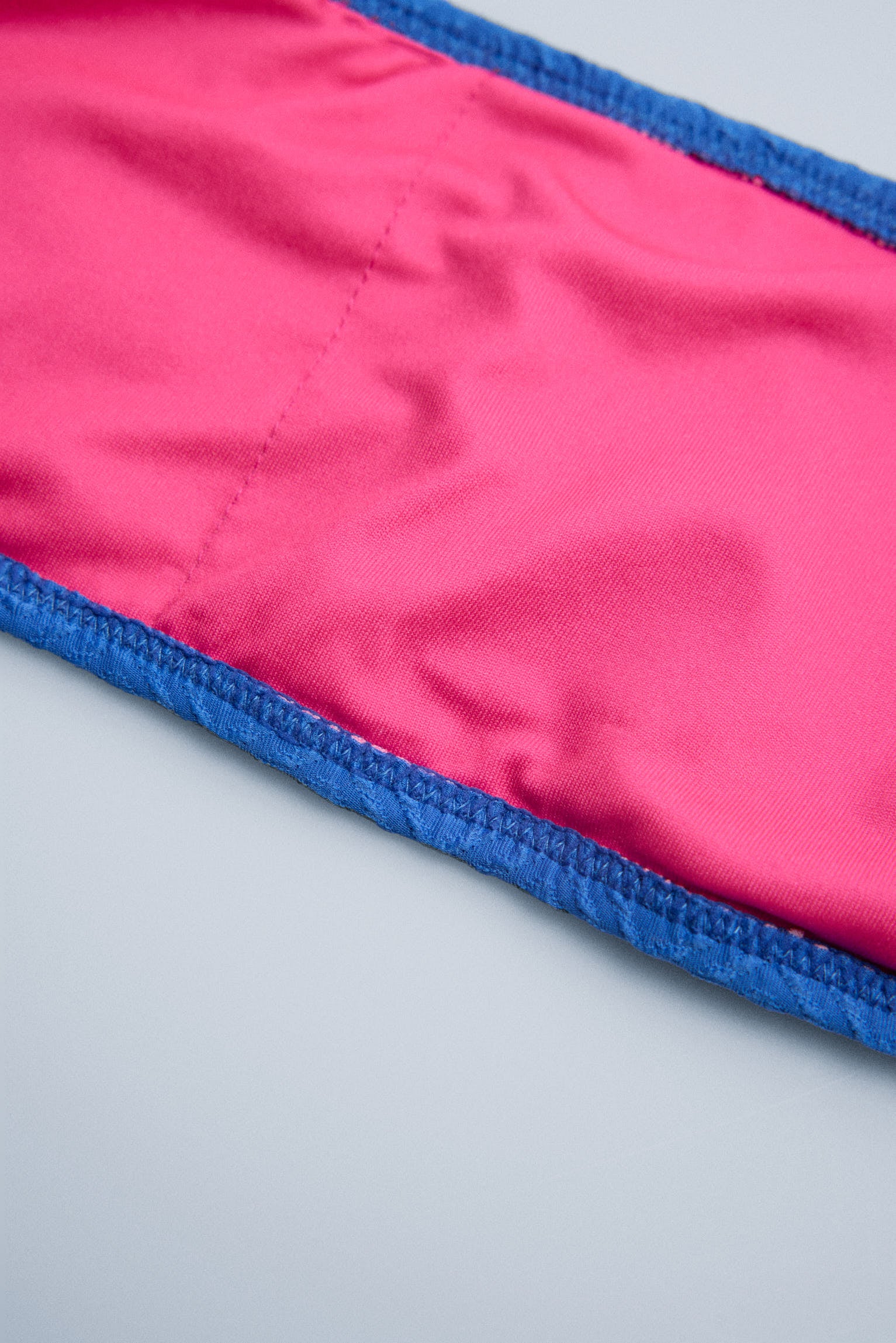 Braga bikini juvenil texturizada lisa fucsia - Ysabel Mora