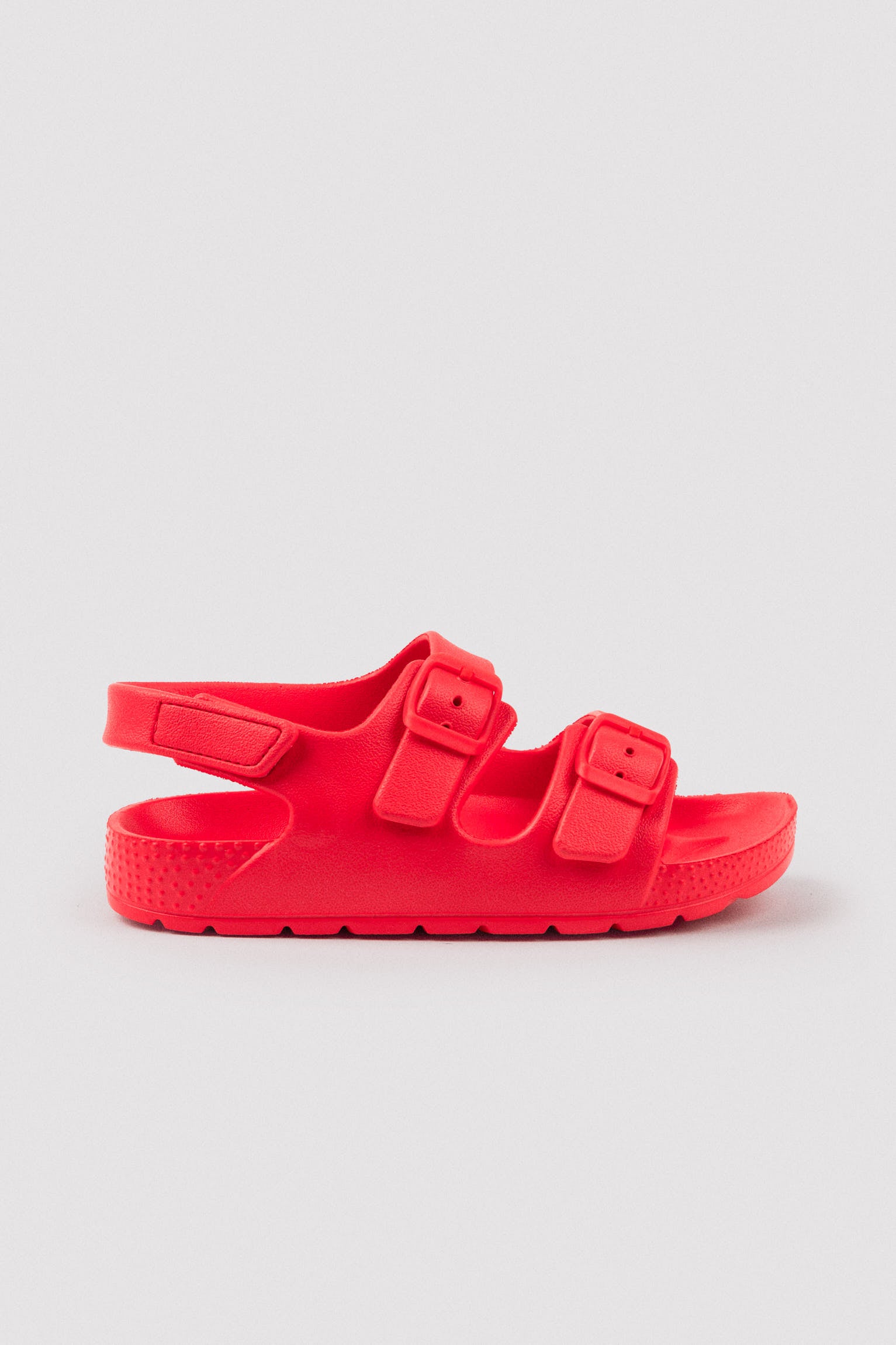 Chaclas infantiles de hebillas ajustables y velcro rojo - Ysabel Mora