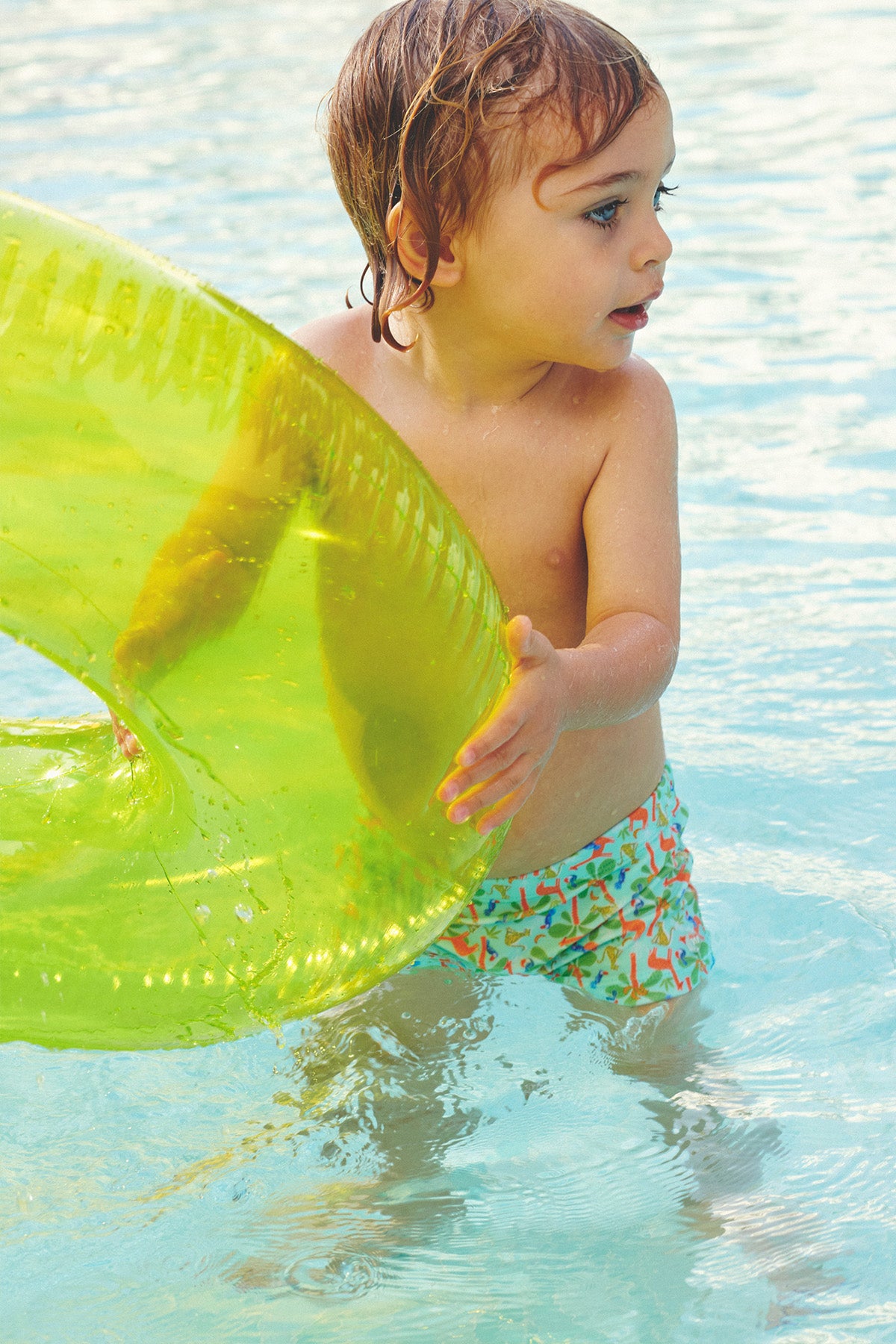 Fato de banho boxer para bebé com estampa de palma