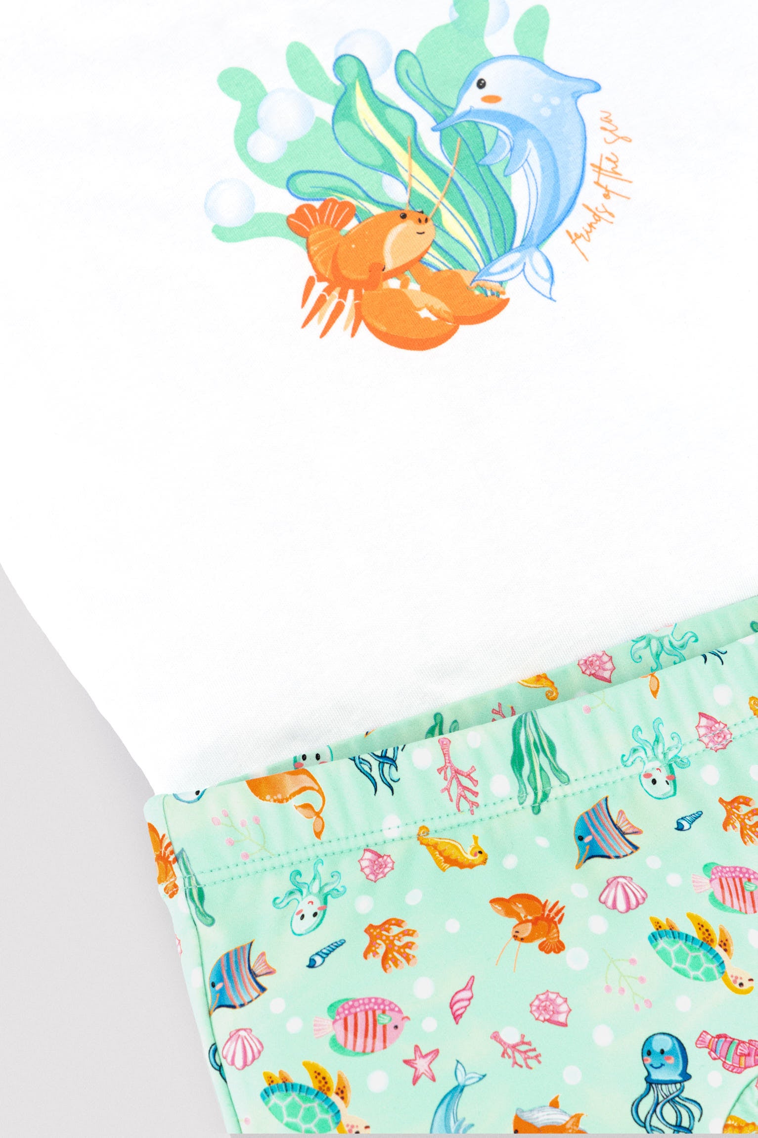 Conjunto para bebê: camiseta e shorts boxer com estampa de animais marinhos