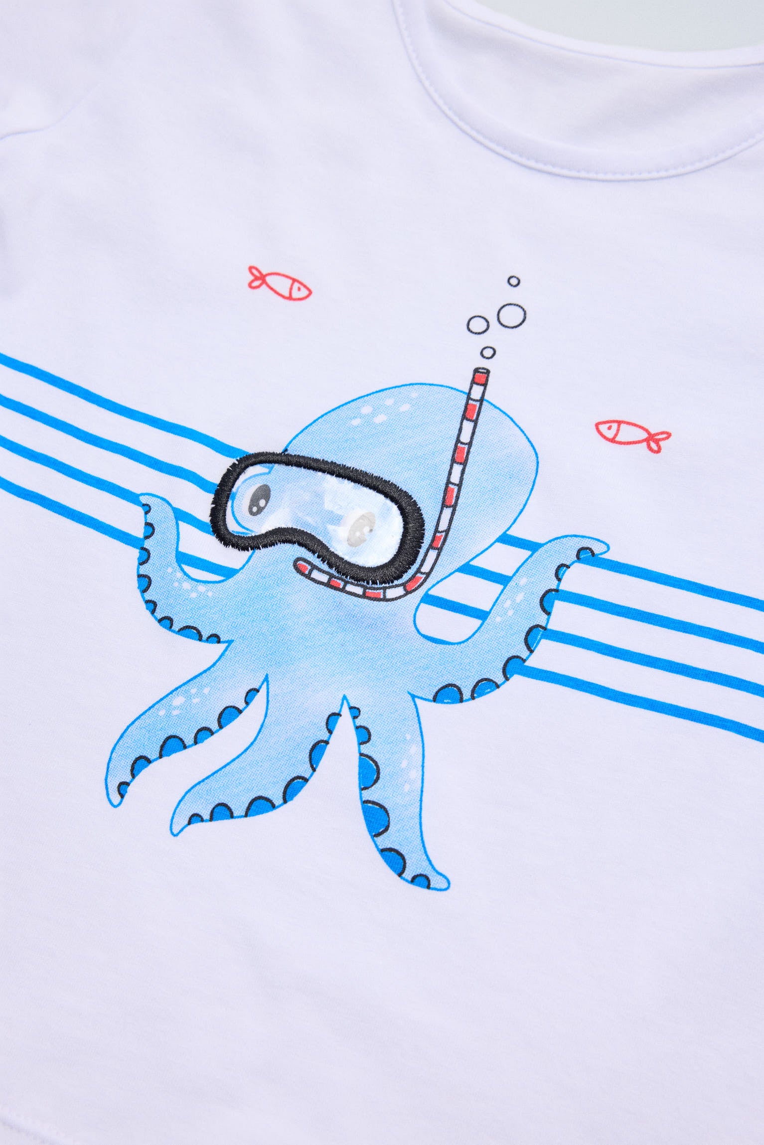 Conjunto de camiseta e shorts boxer para bebê com estampa de polvo