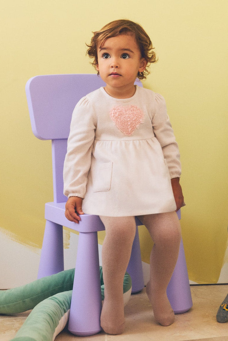 Vestido de bebé de manga comprida com detalhe coração